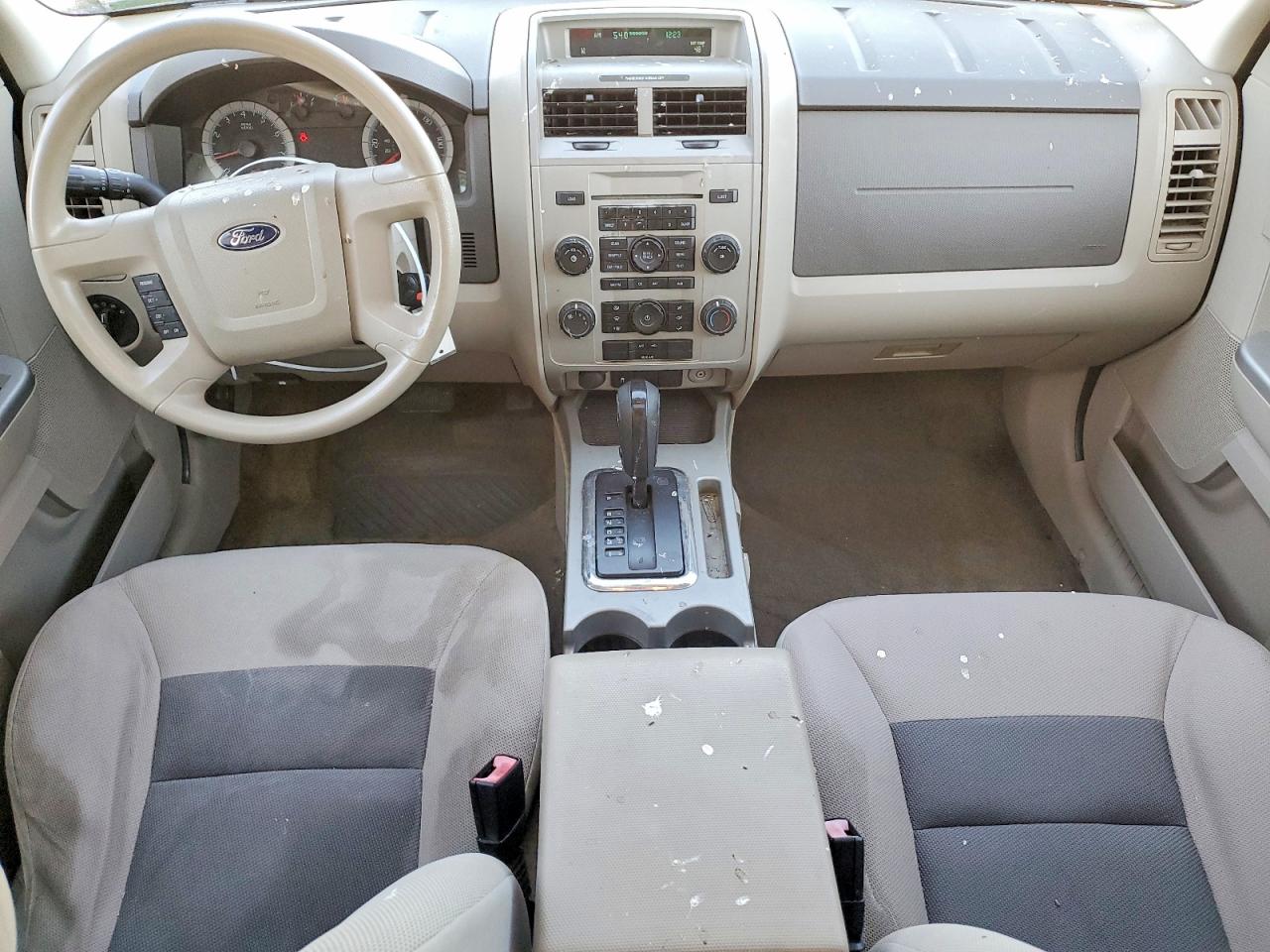 2008 Ford Escape Xlt Серебряный vin: 1FMCU03138KE30106