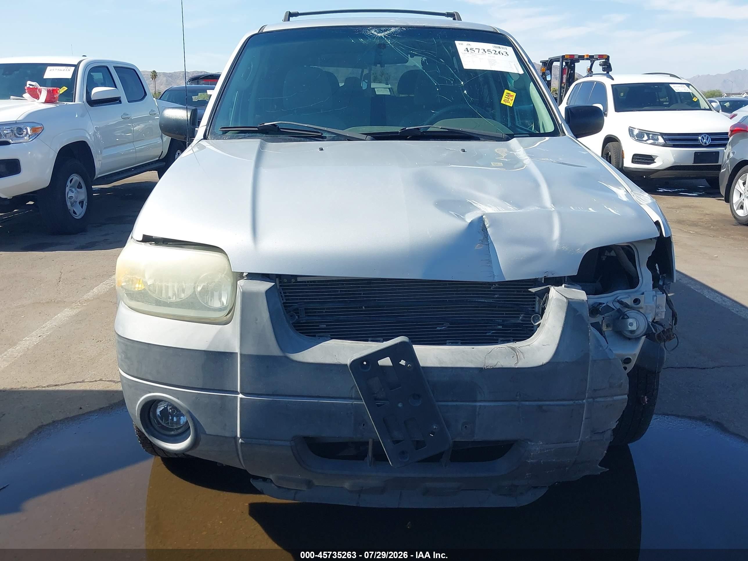 2005 Ford Escape Xlt Silver vin: 1FMCU03145DA08507
