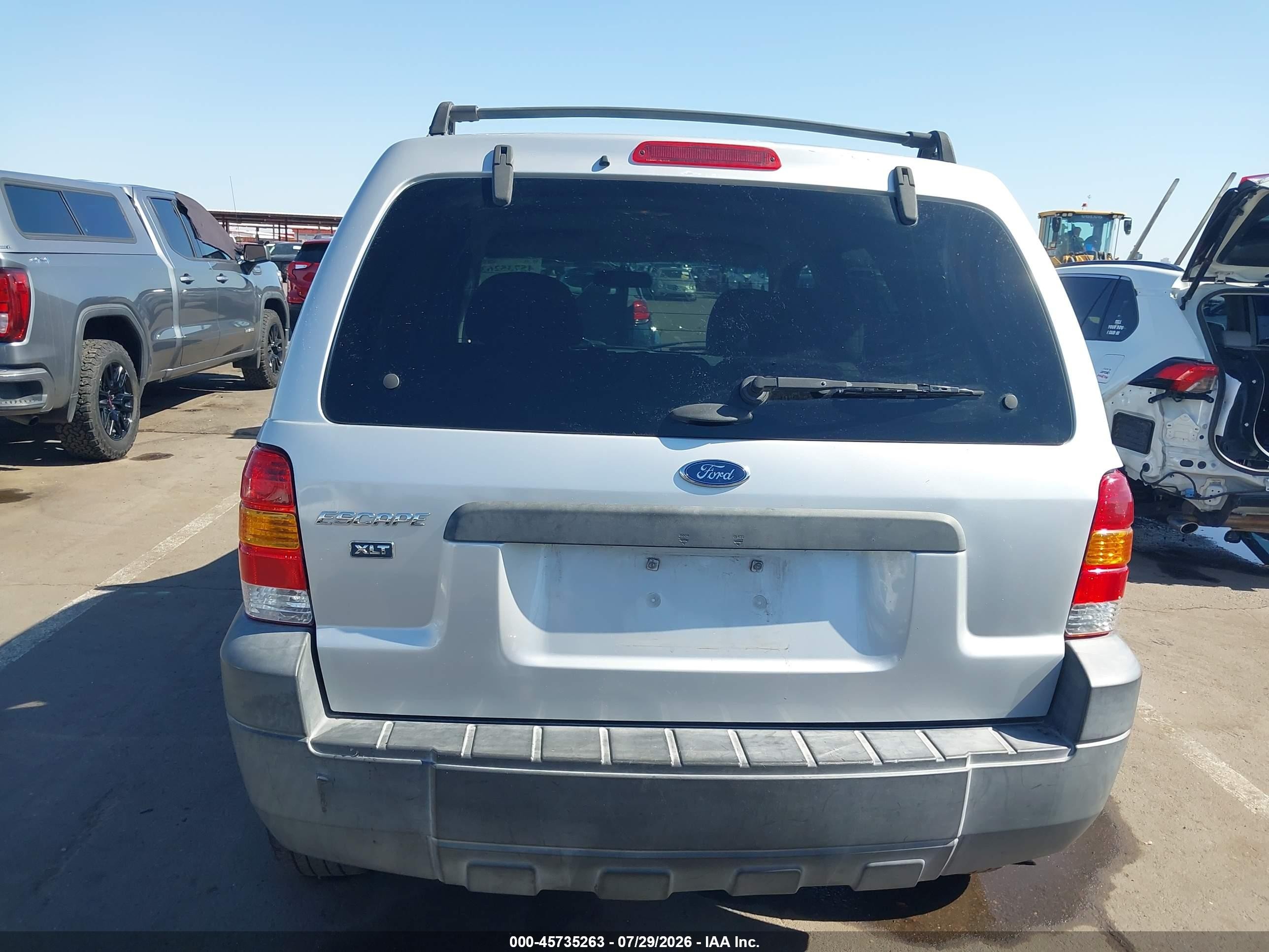 2005 Ford Escape Xlt Silver vin: 1FMCU03145DA08507