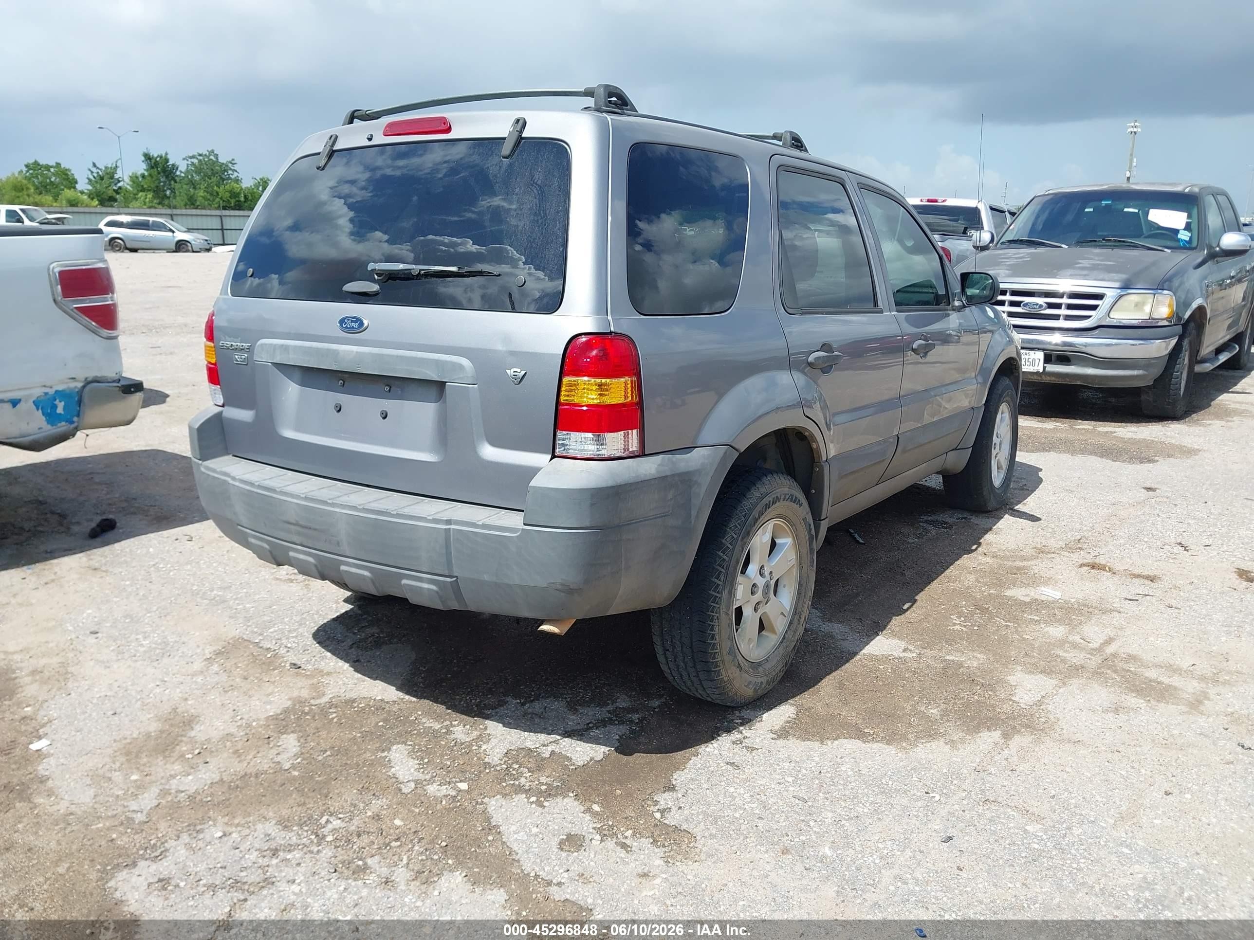 2007 Ford Escape Xlt/xlt Sport Gray vin: 1FMCU03147KC00105