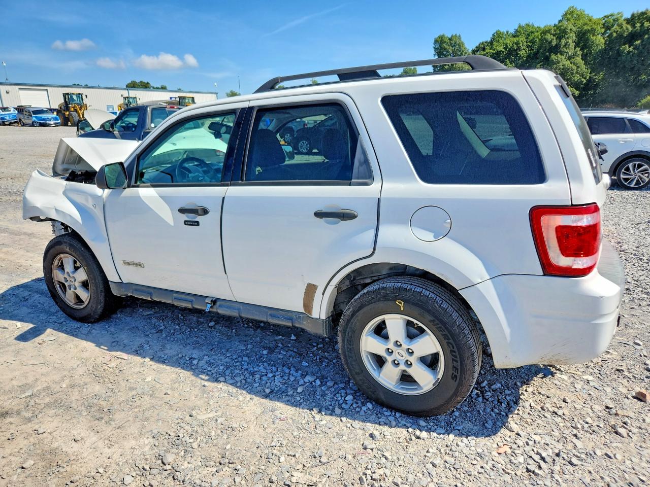 2008 Ford Escape Xlt Белый vin: 1FMCU03148KB08610