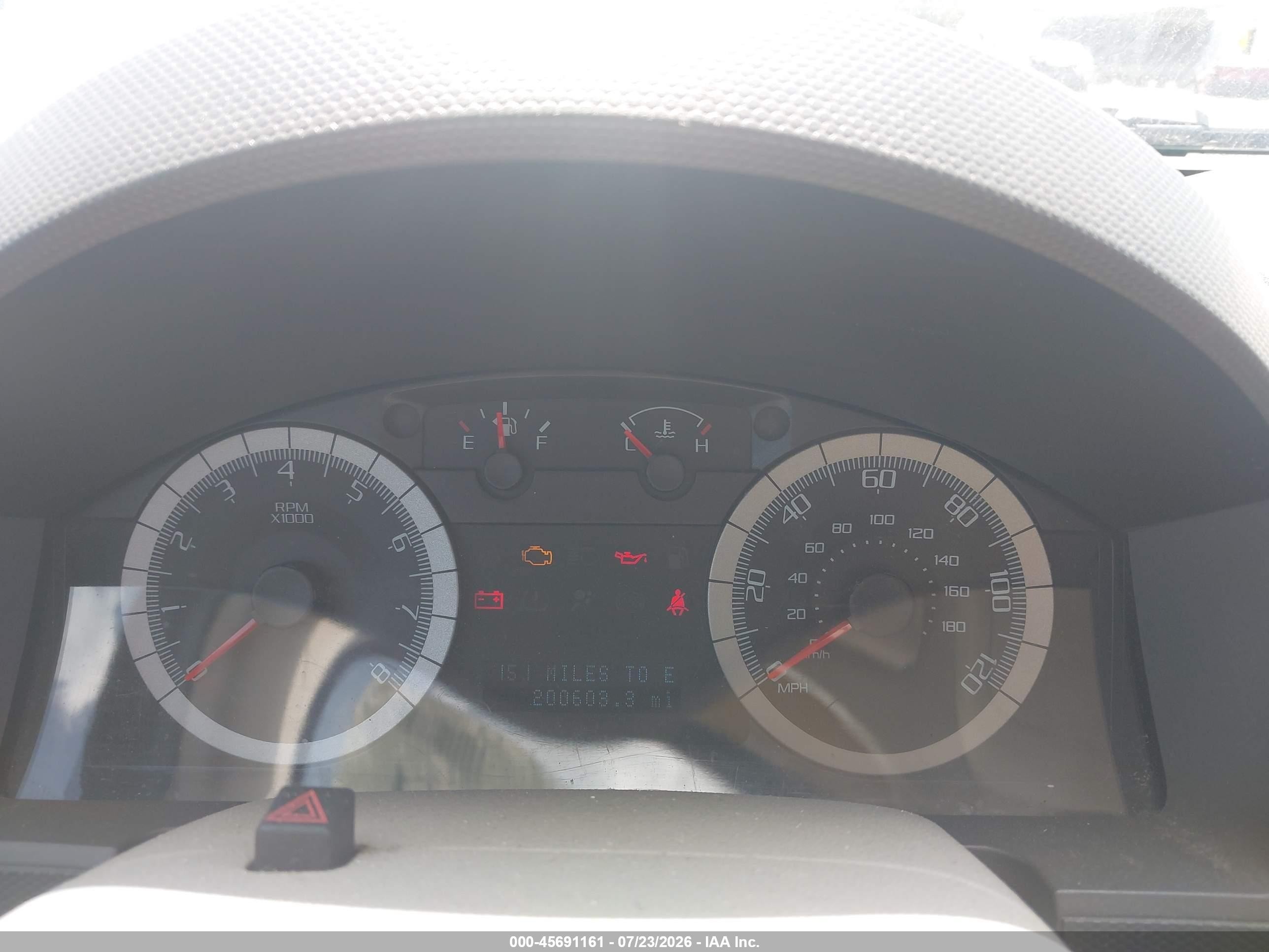2008 Ford Escape Xlt Серебряный vin: 1FMCU03148KD14140