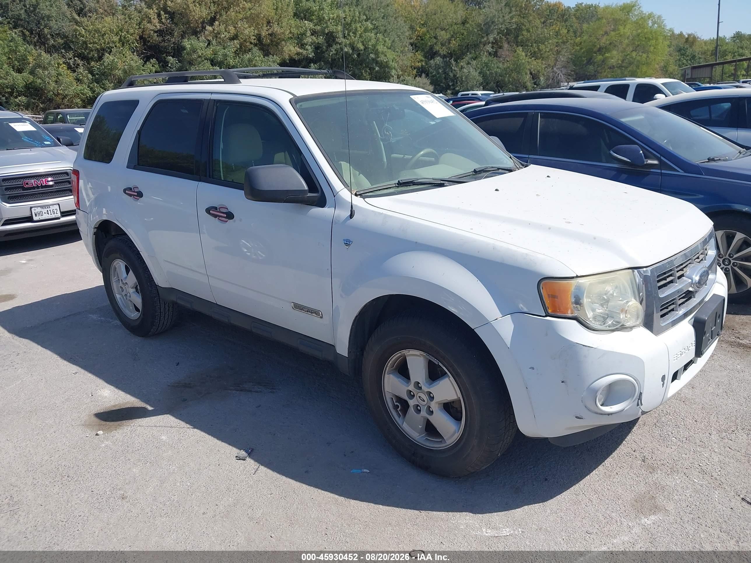 2008 Ford Escape Xlt White vin: 1FMCU03148KD75715