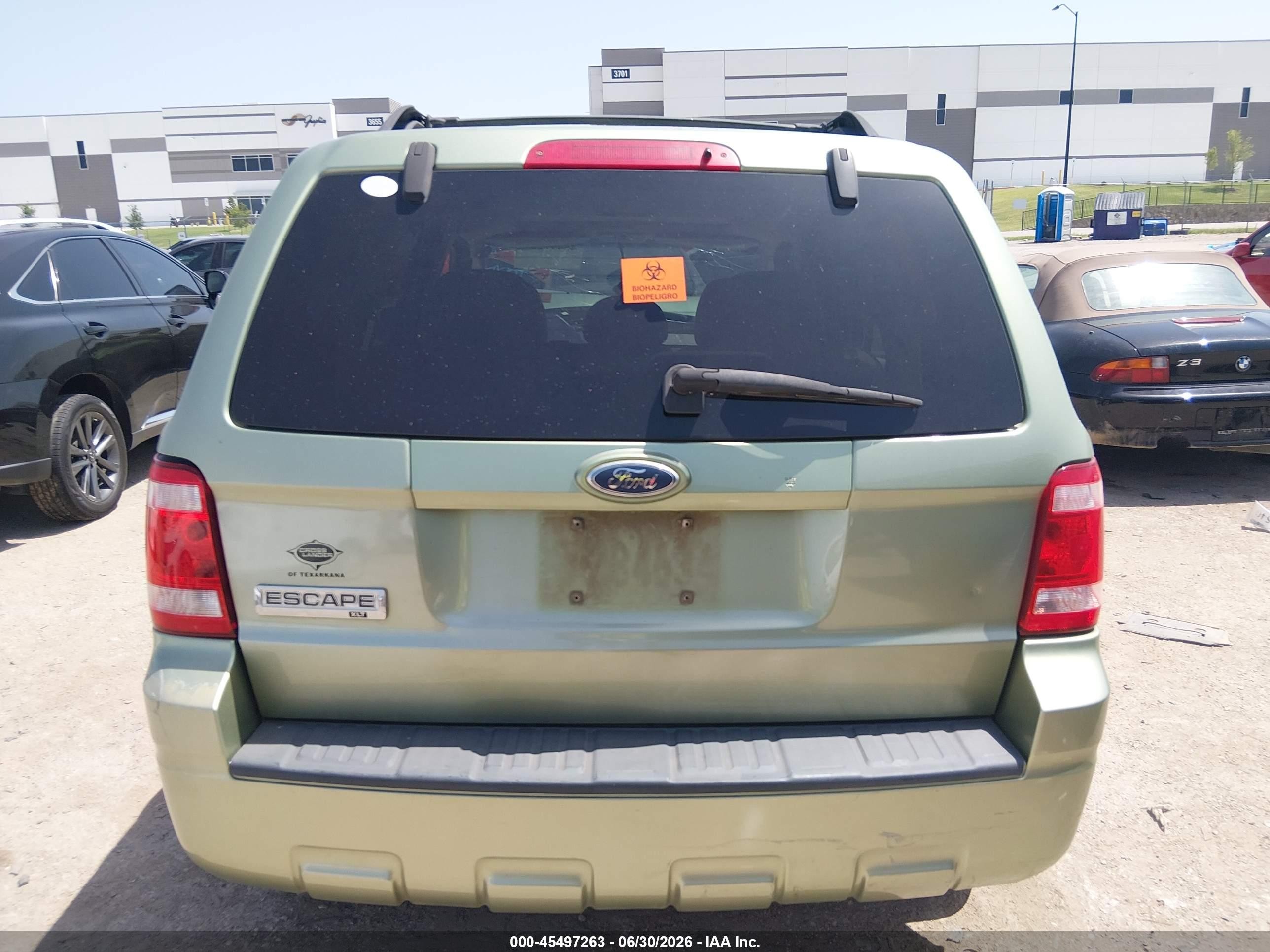 2008 Ford Escape Xlt Green vin: 1FMCU03158KA14090