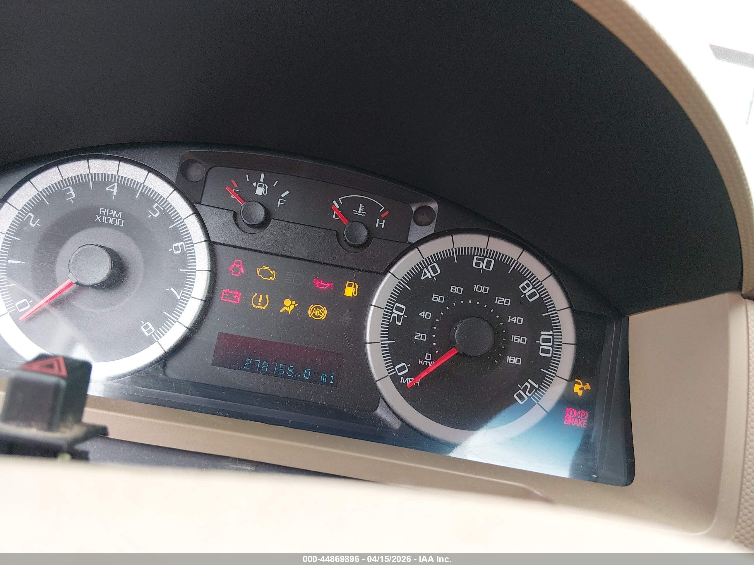 2008 Ford Escape Xlt Красный vin: 1FMCU03158KA24554