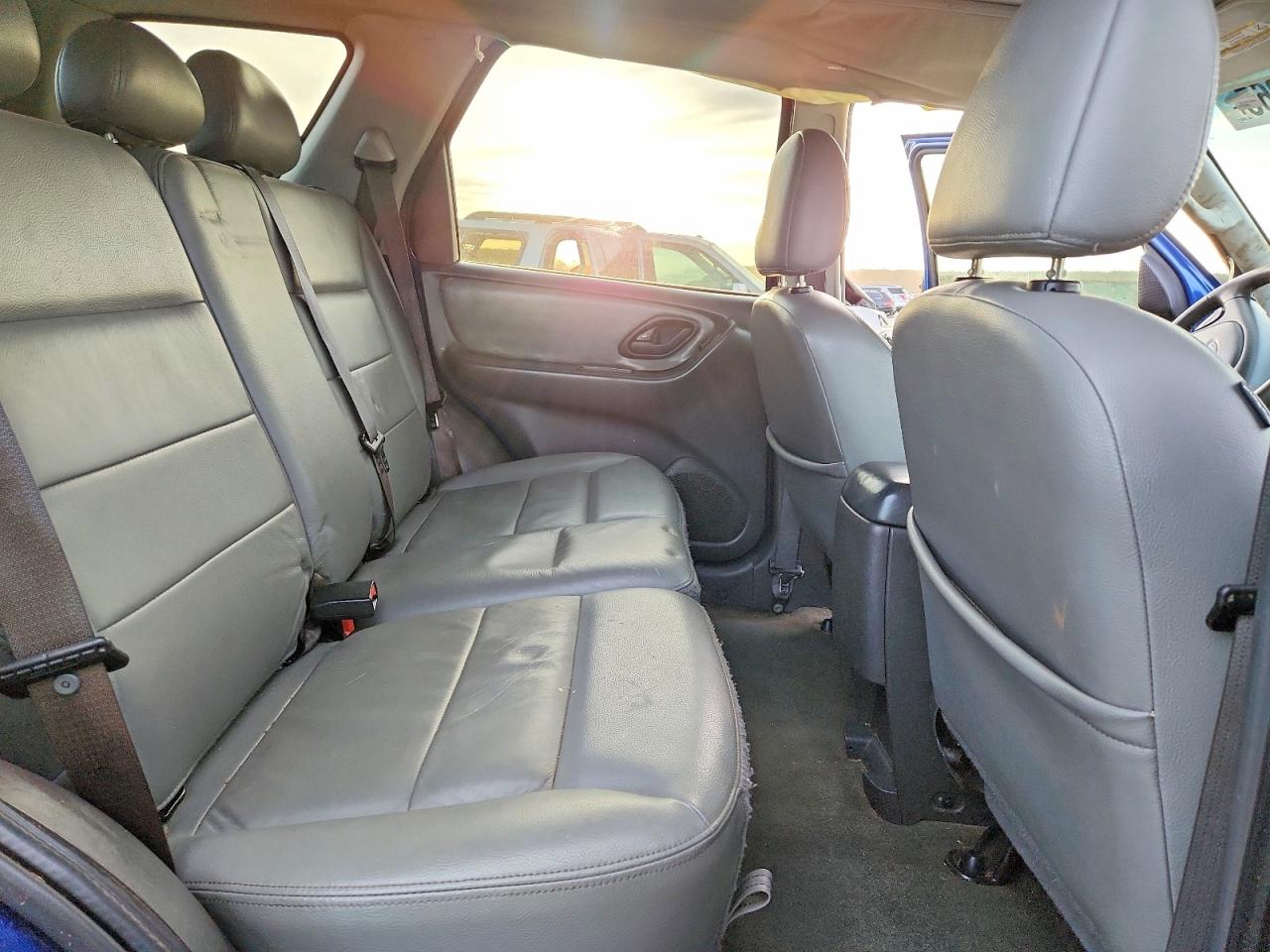 2007 Ford Escape Xlt Blue vin: 1FMCU03167KB68094