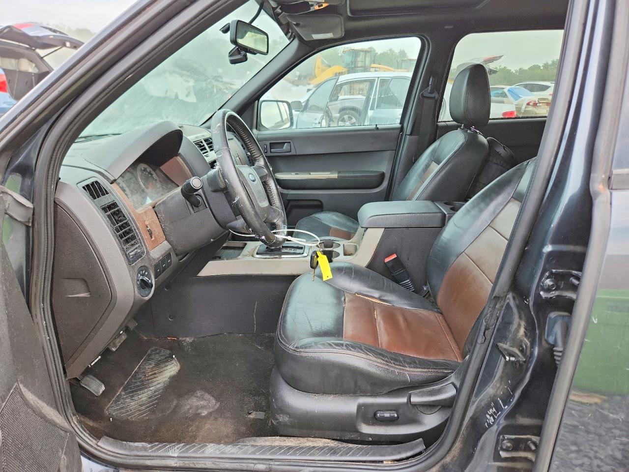 2008 Ford Escape Xlt Blue vin: 1FMCU03168KA13594