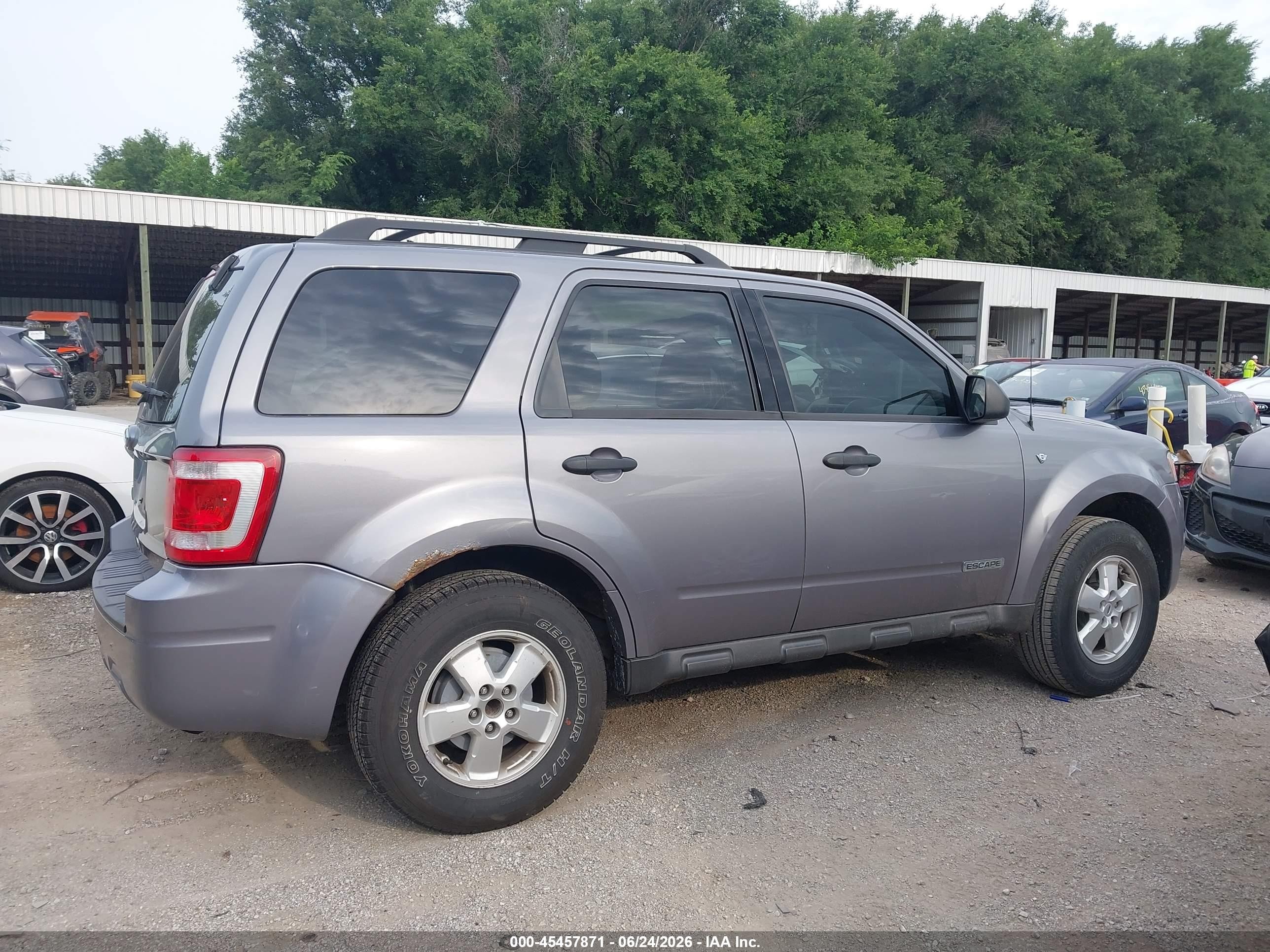 2008 Ford Escape Xlt Silver vin: 1FMCU03168KA63878