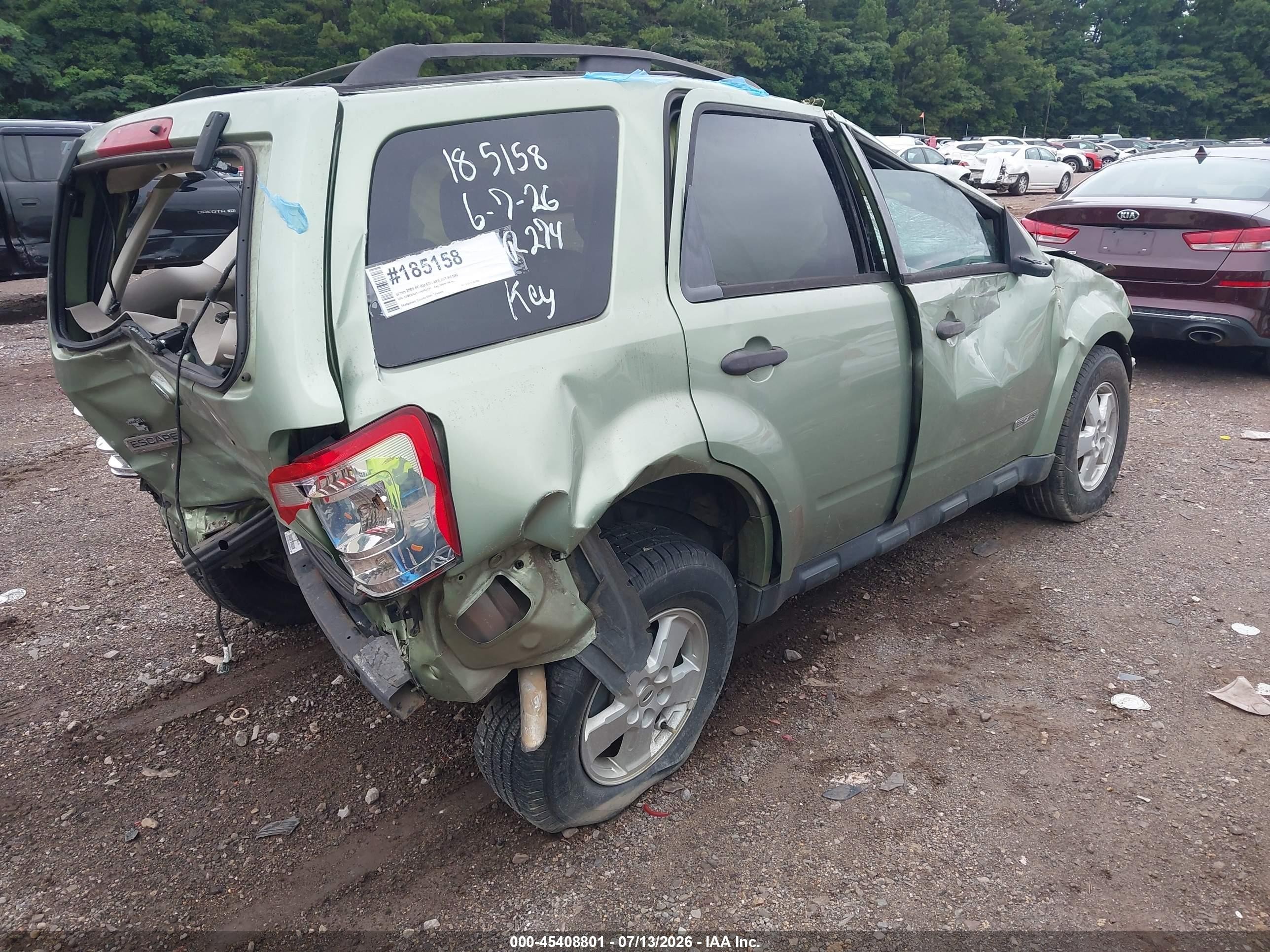 2008 Ford Escape Xlt Green vin: 1FMCU03168KA82141