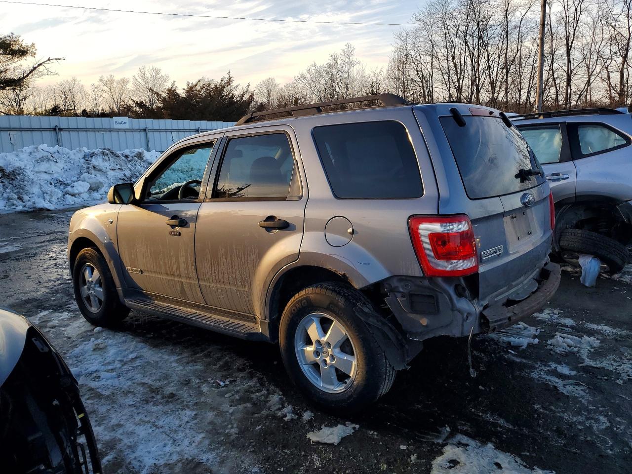 2008 Ford Escape Xlt Gray vin: 1FMCU03168KA82656