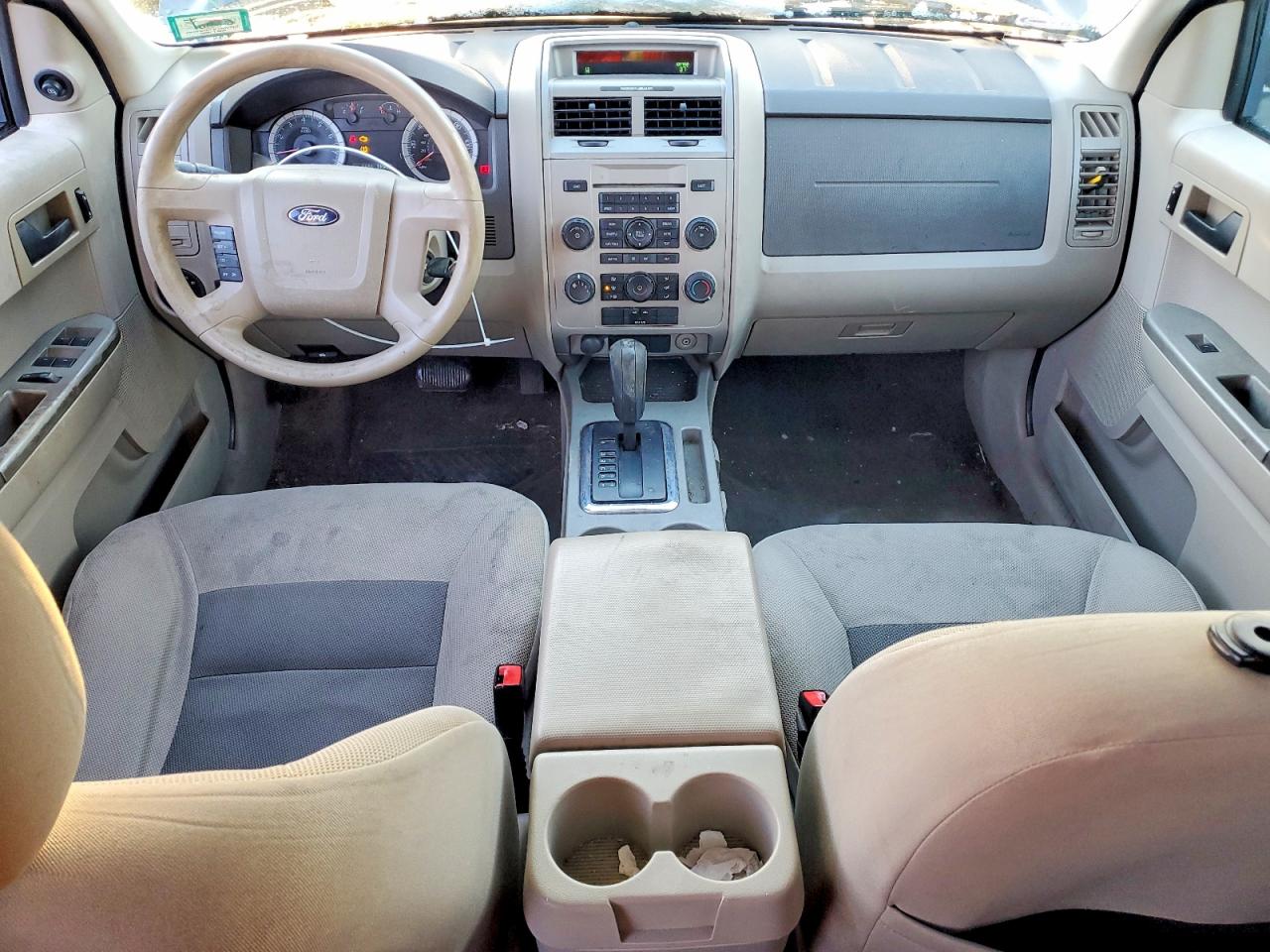 2008 Ford Escape Xlt Gray vin: 1FMCU03168KA82656