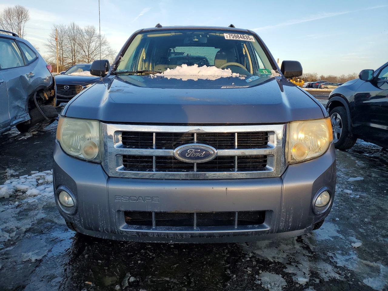 2008 Ford Escape Xlt Gray vin: 1FMCU03168KA82656