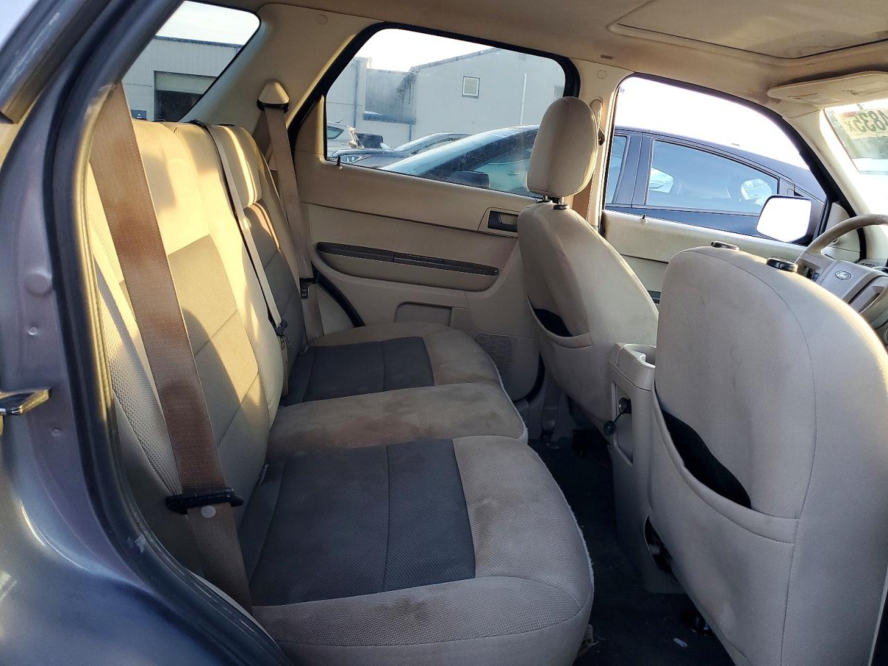 2008 Ford Escape Xlt Gray vin: 1FMCU03168KA82656