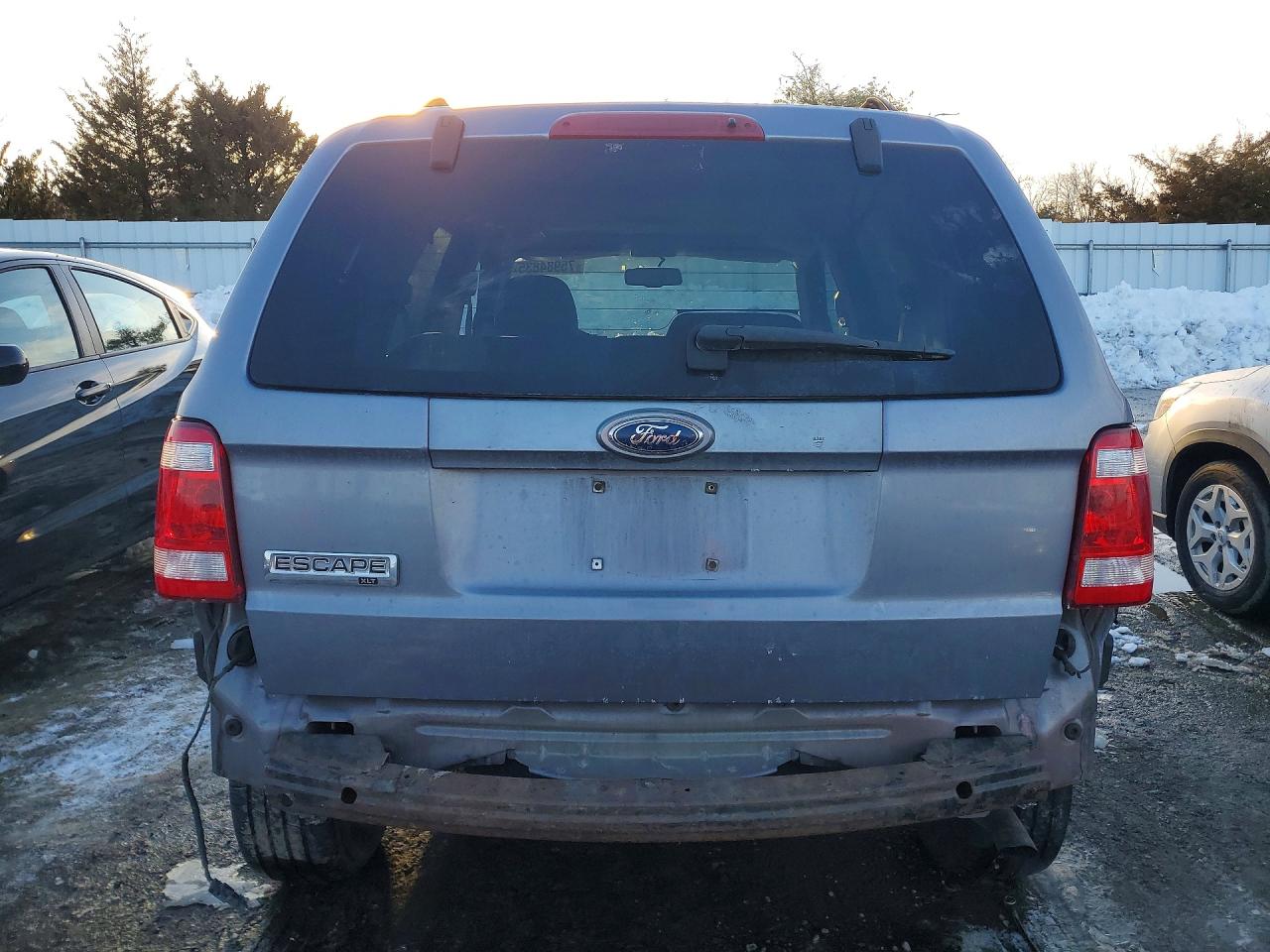 2008 Ford Escape Xlt Gray vin: 1FMCU03168KA82656