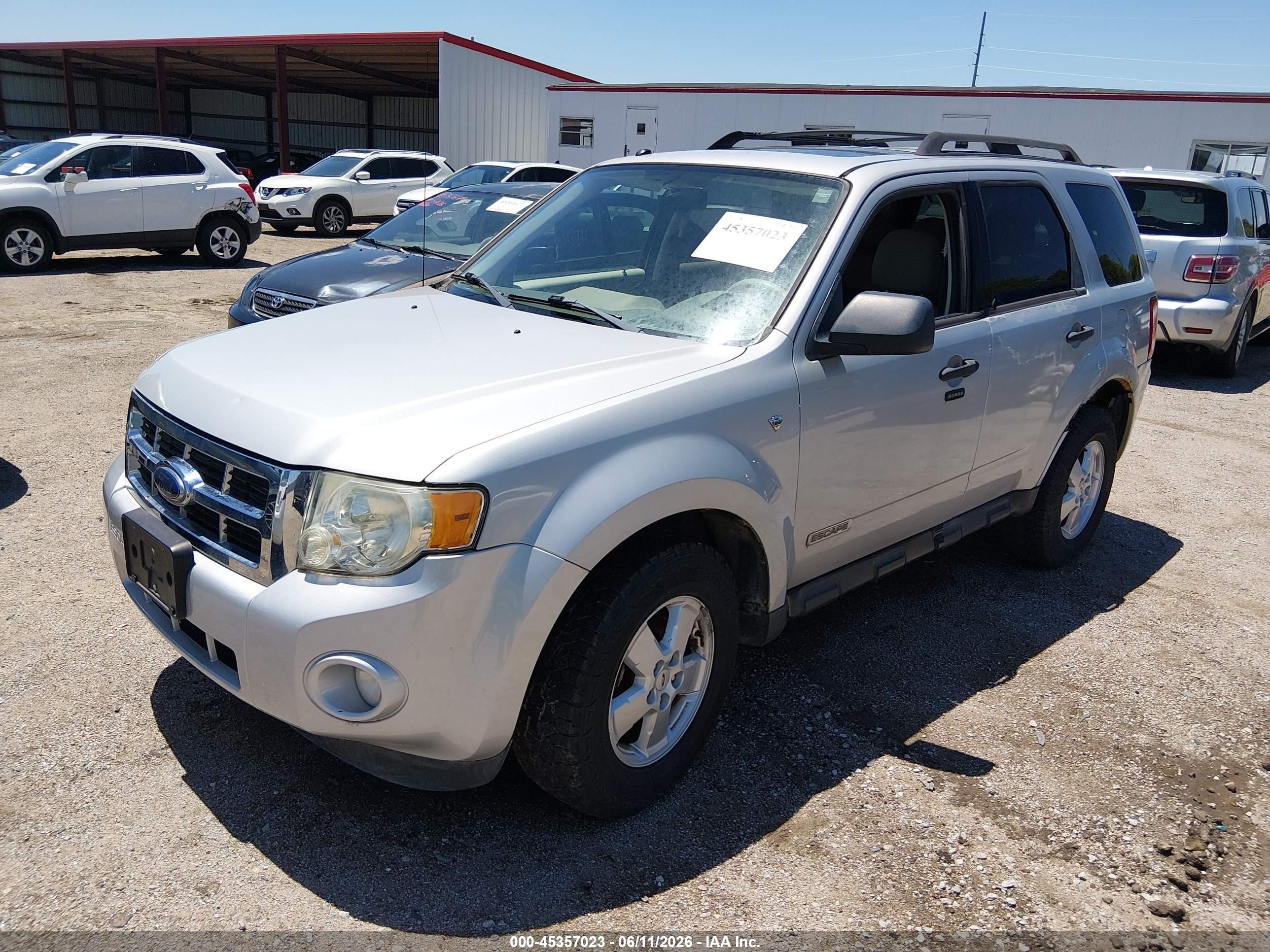 2008 Ford Escape Xlt Silver vin: 1FMCU03168KB90906