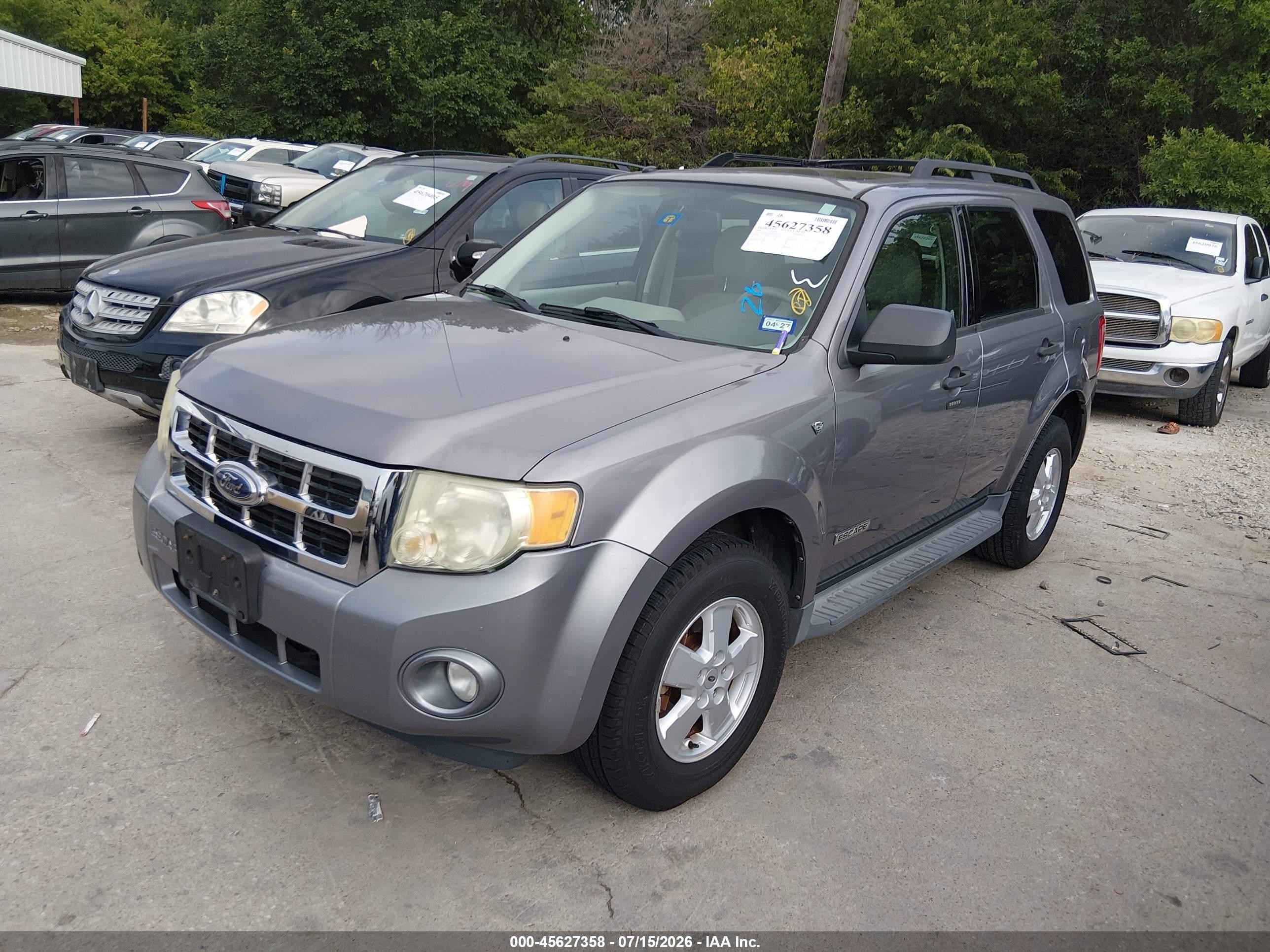 2008 Ford Escape Xlt Silver vin: 1FMCU03168KD67230
