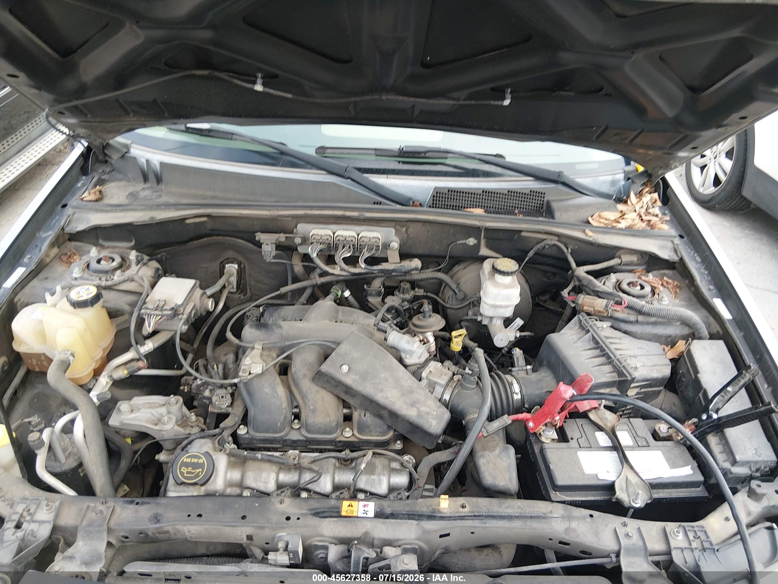2008 Ford Escape Xlt Silver vin: 1FMCU03168KD67230
