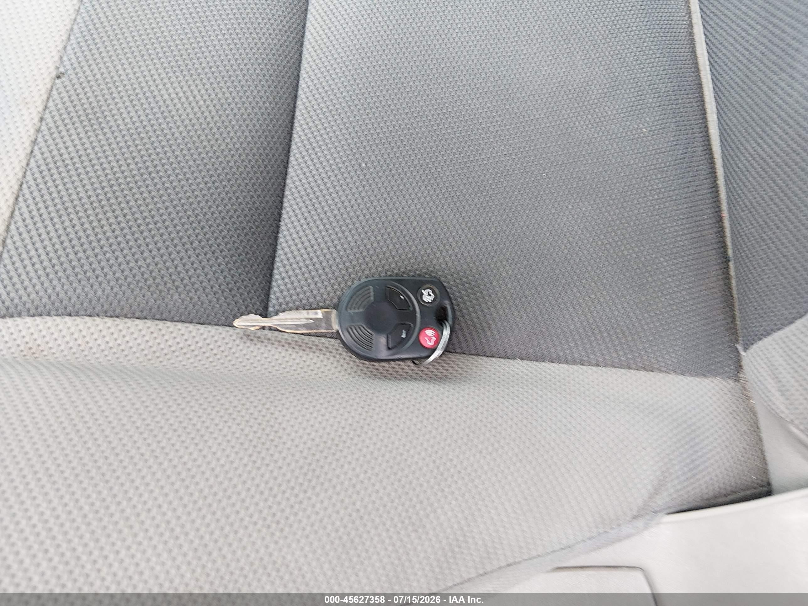 2008 Ford Escape Xlt Silver vin: 1FMCU03168KD67230
