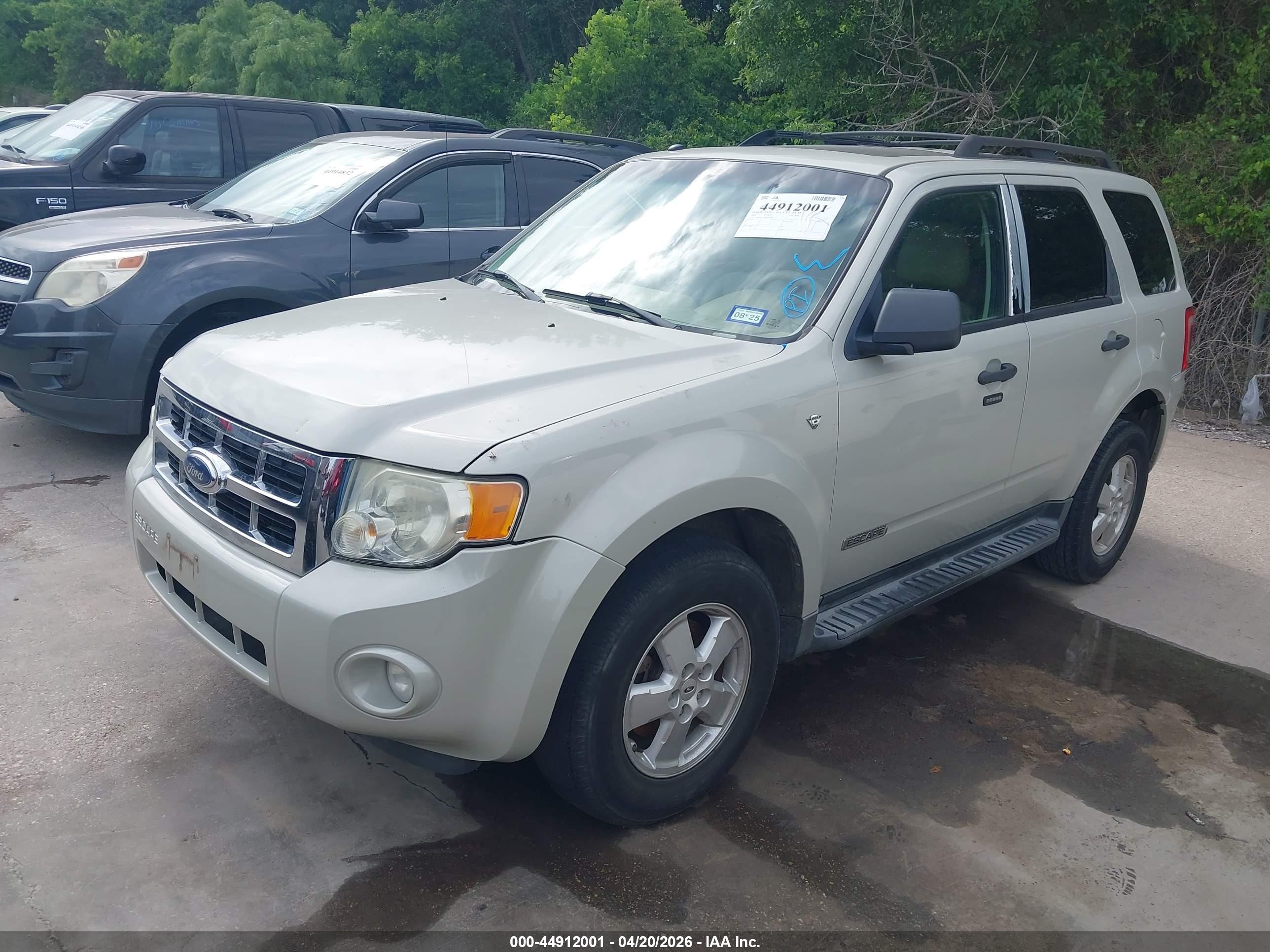 2008 Ford Escape Xlt Champagne vin: 1FMCU03178KA21882