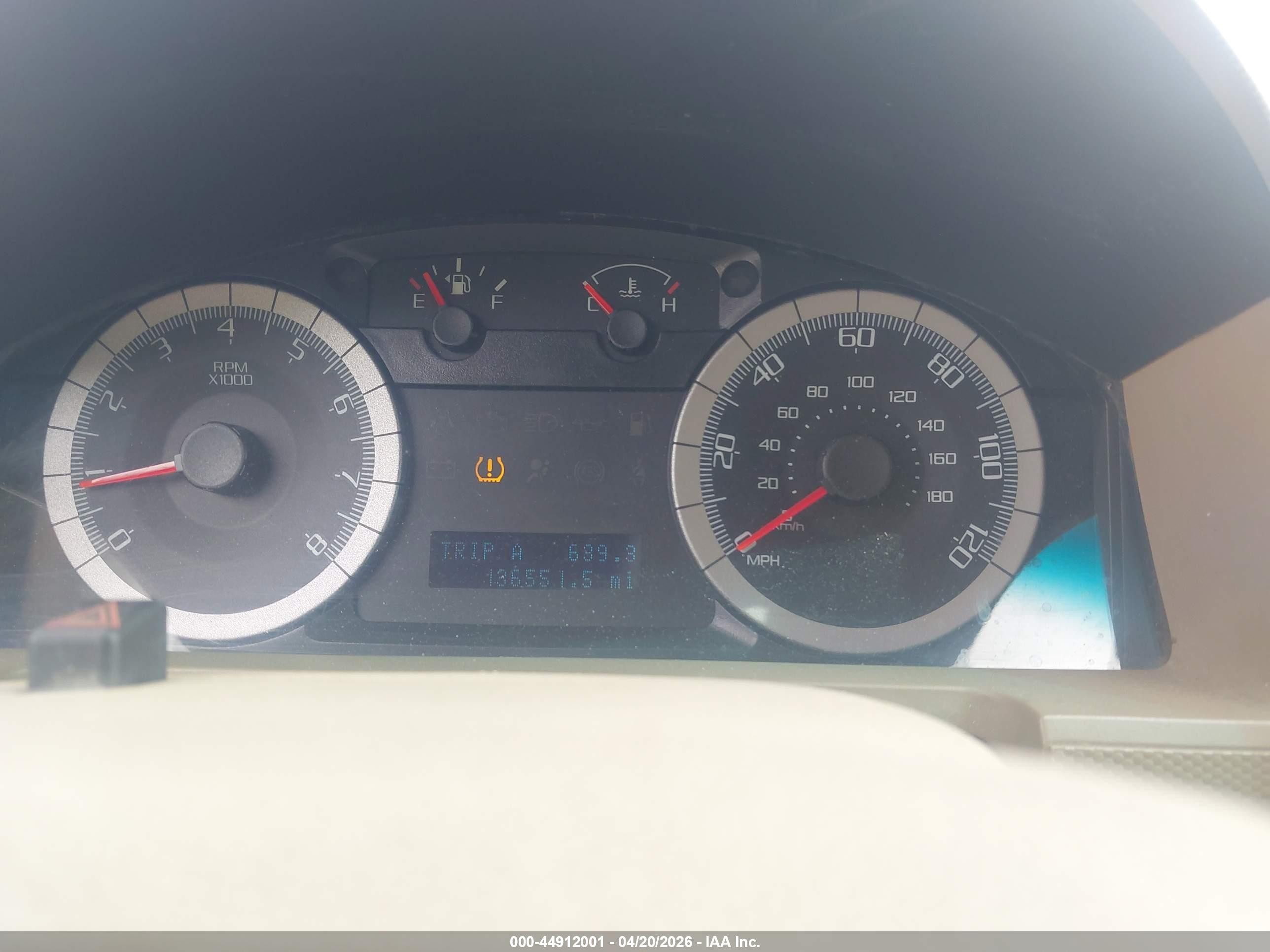2008 Ford Escape Xlt Champagne vin: 1FMCU03178KA21882