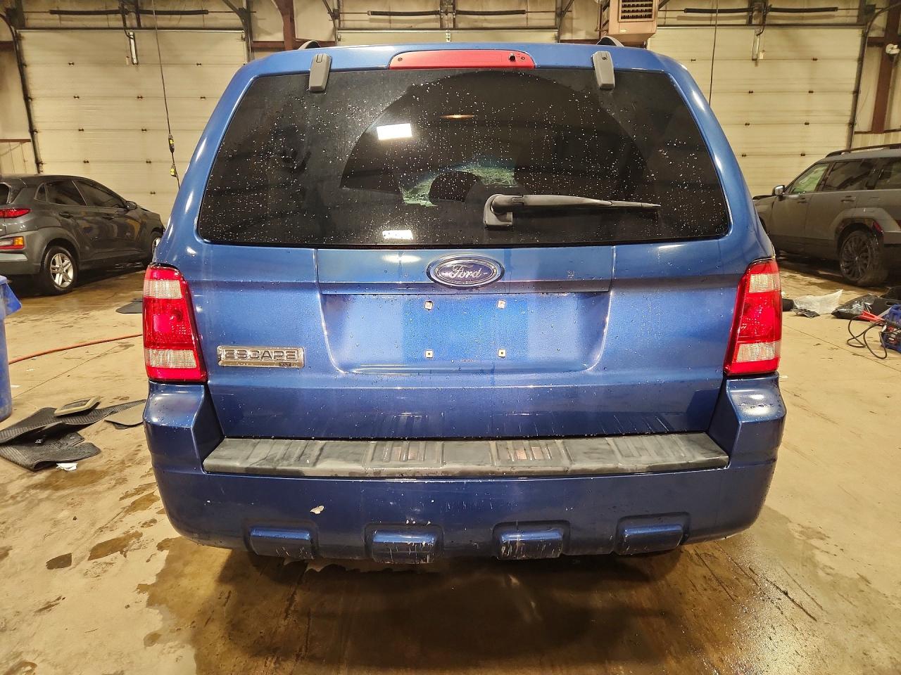 2008 Ford Escape Xlt Blue vin: 1FMCU03178KC06403