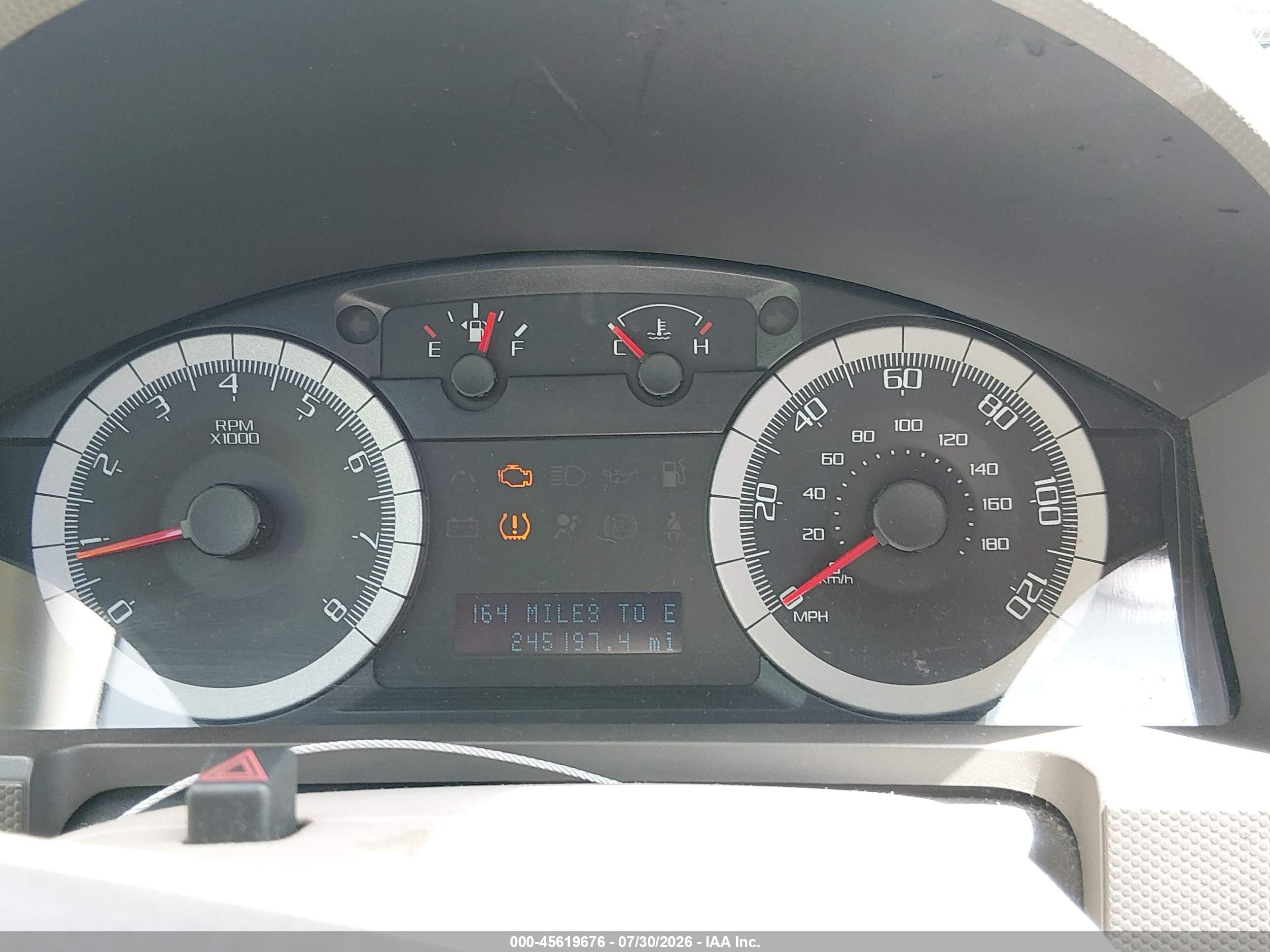 2008 Ford Escape Xlt White vin: 1FMCU03178KE01711