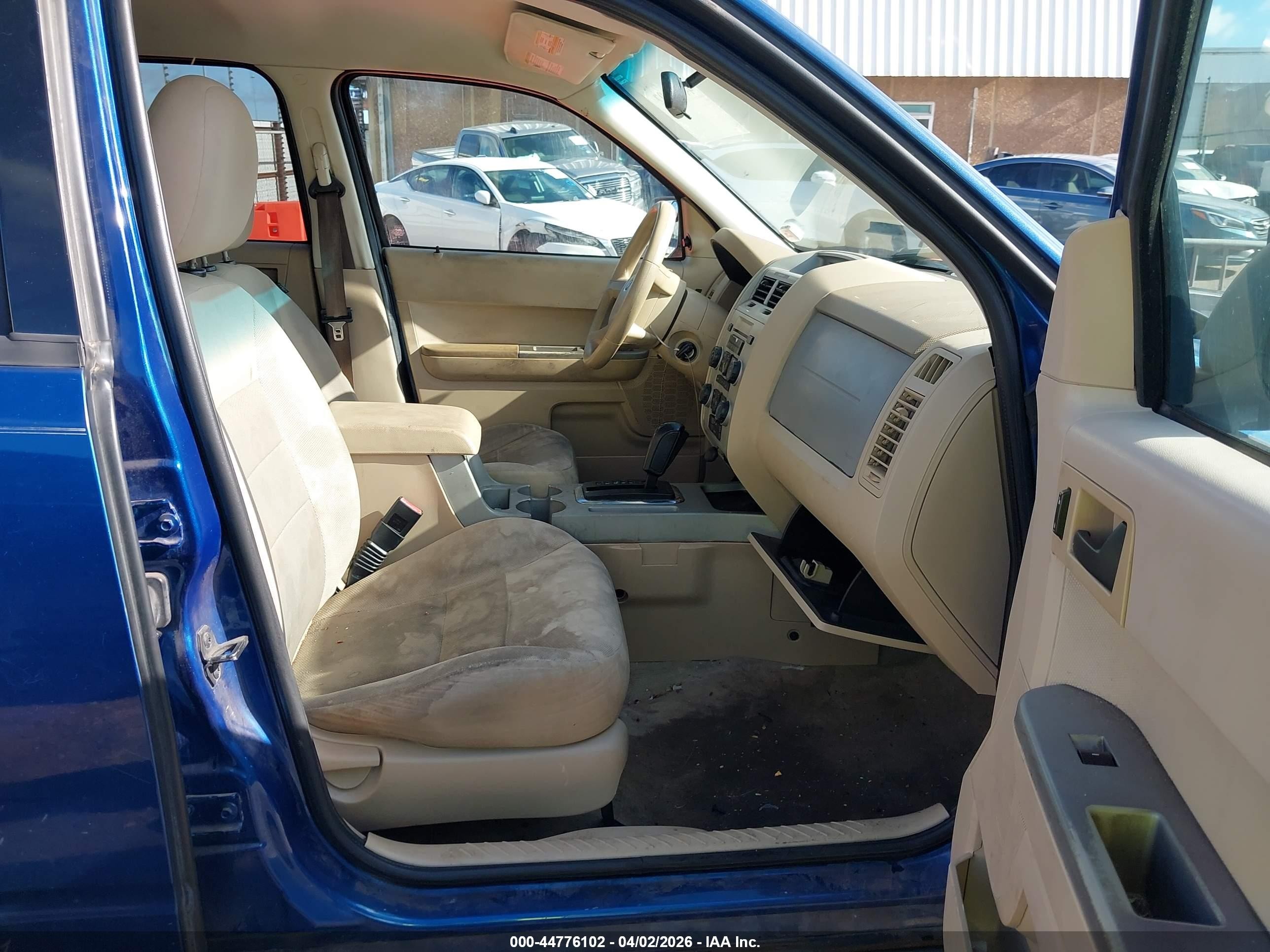 2008 Ford Escape Xlt Blue vin: 1FMCU03188KD30857