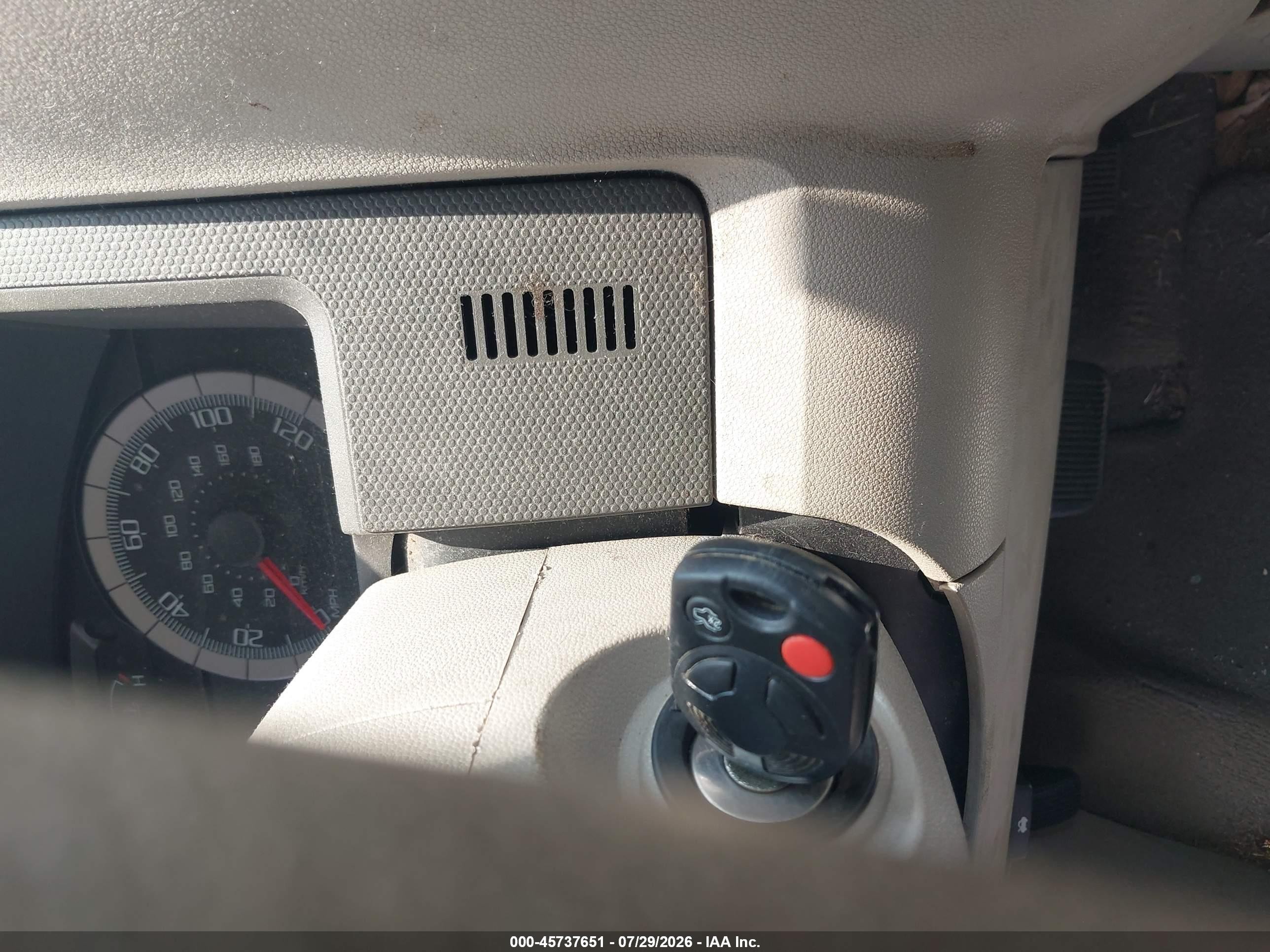 2008 Ford Escape Xlt Red vin: 1FMCU03188KD99791
