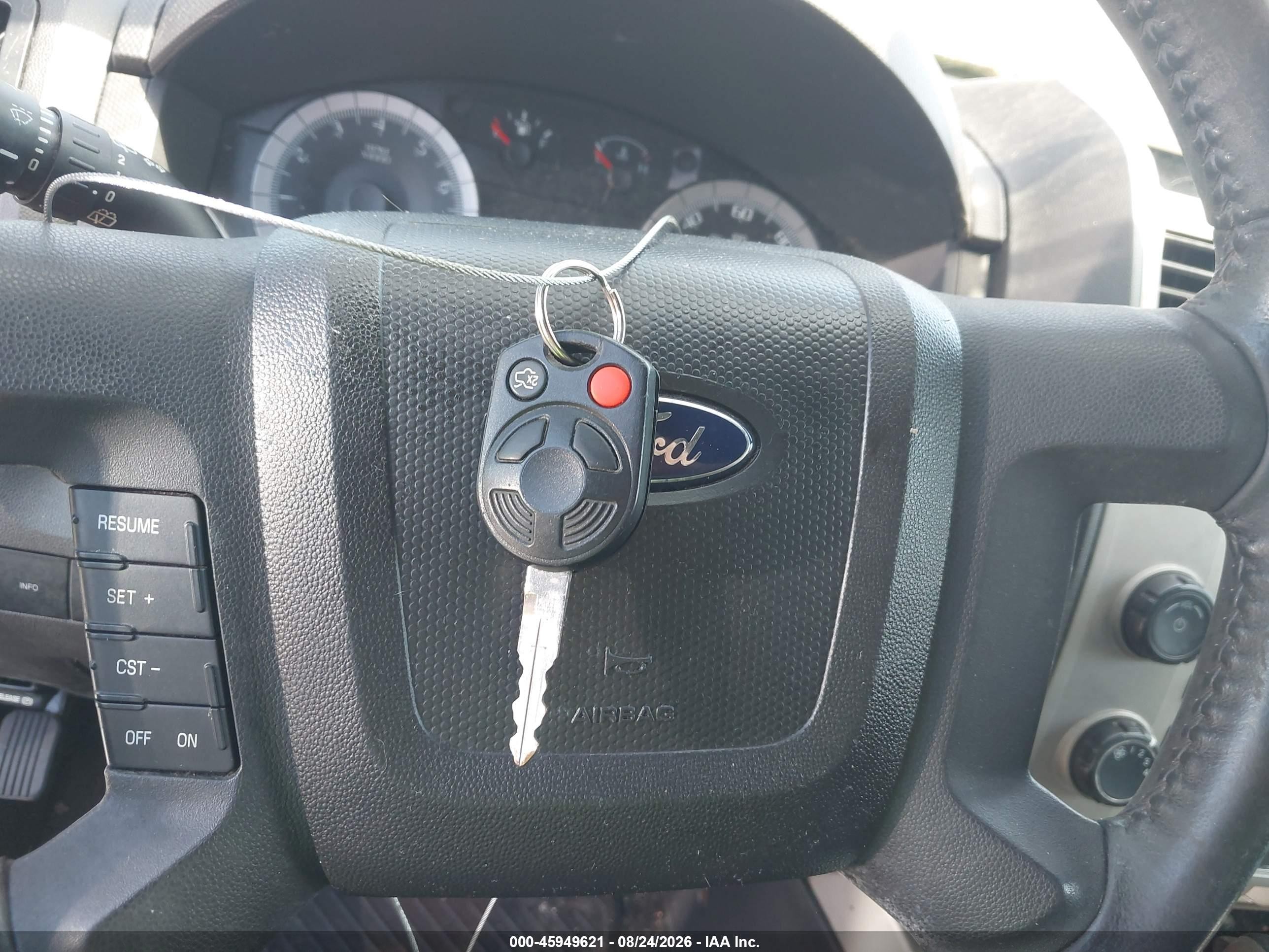 2008 Ford Escape Xlt Black vin: 1FMCU03188KE68320