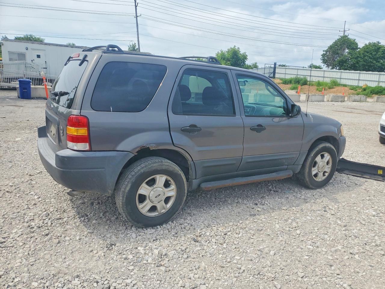 2003 Ford Escape Xlt Silver vin: 1FMCU03193KE17255