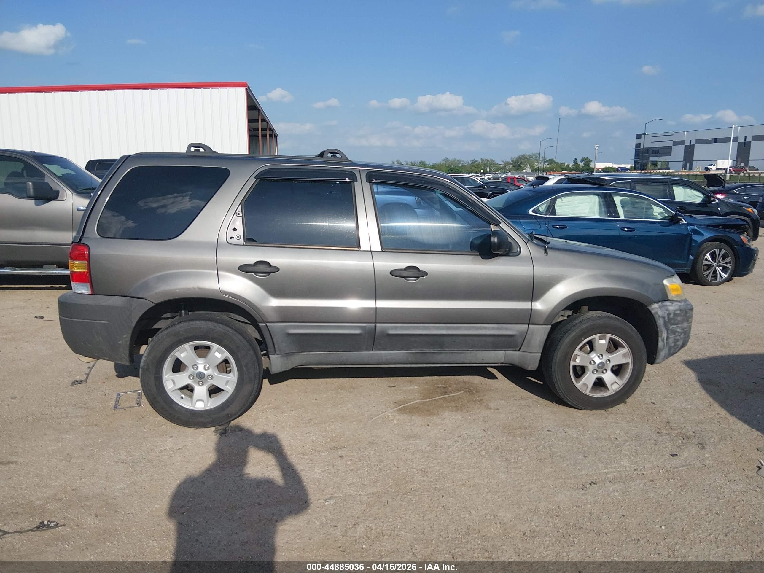2005 Ford Escape Xlt Gray vin: 1FMCU03195DA07241