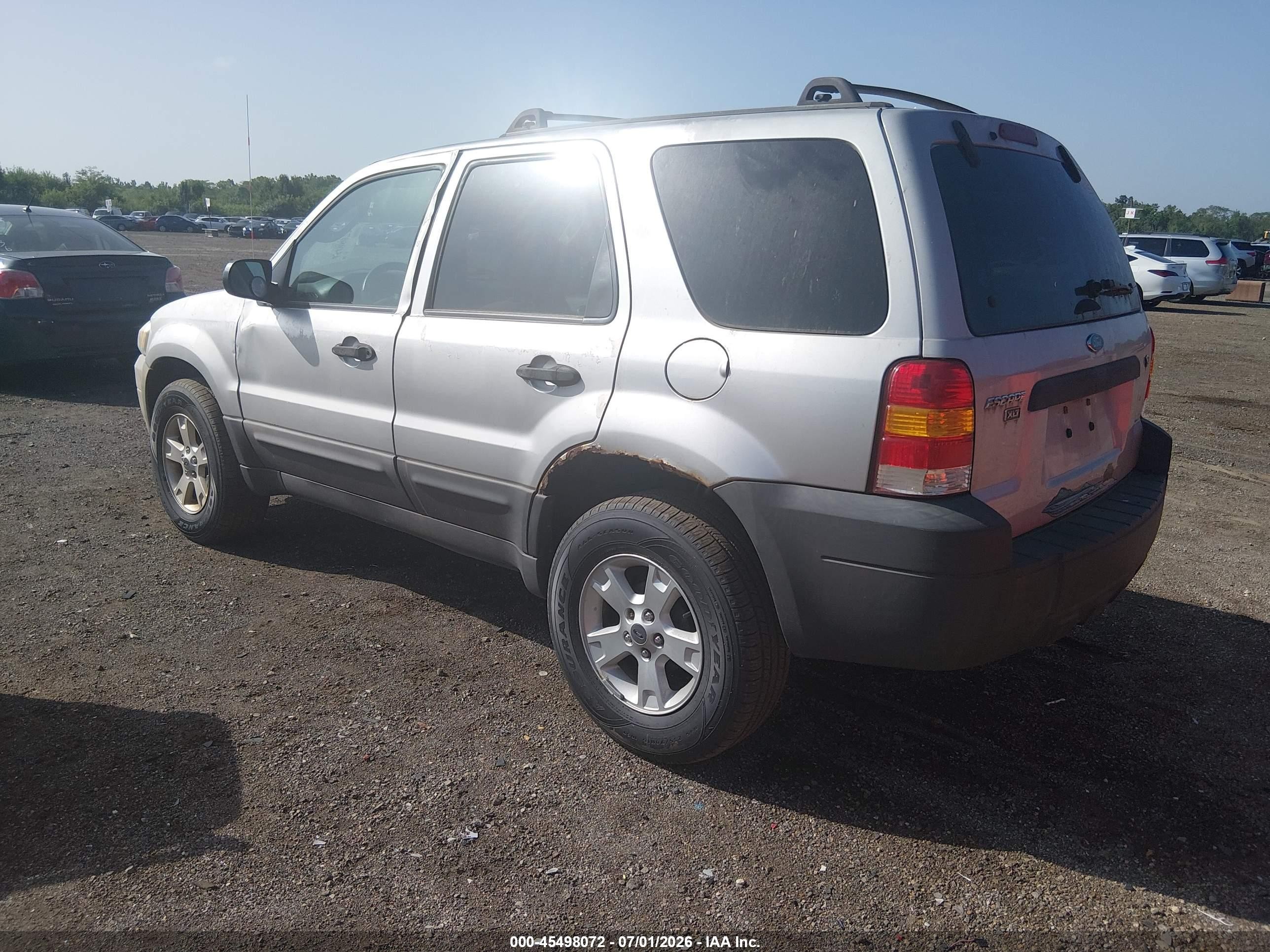2005 Ford Escape Xlt Silver vin: 1FMCU03195KD85264