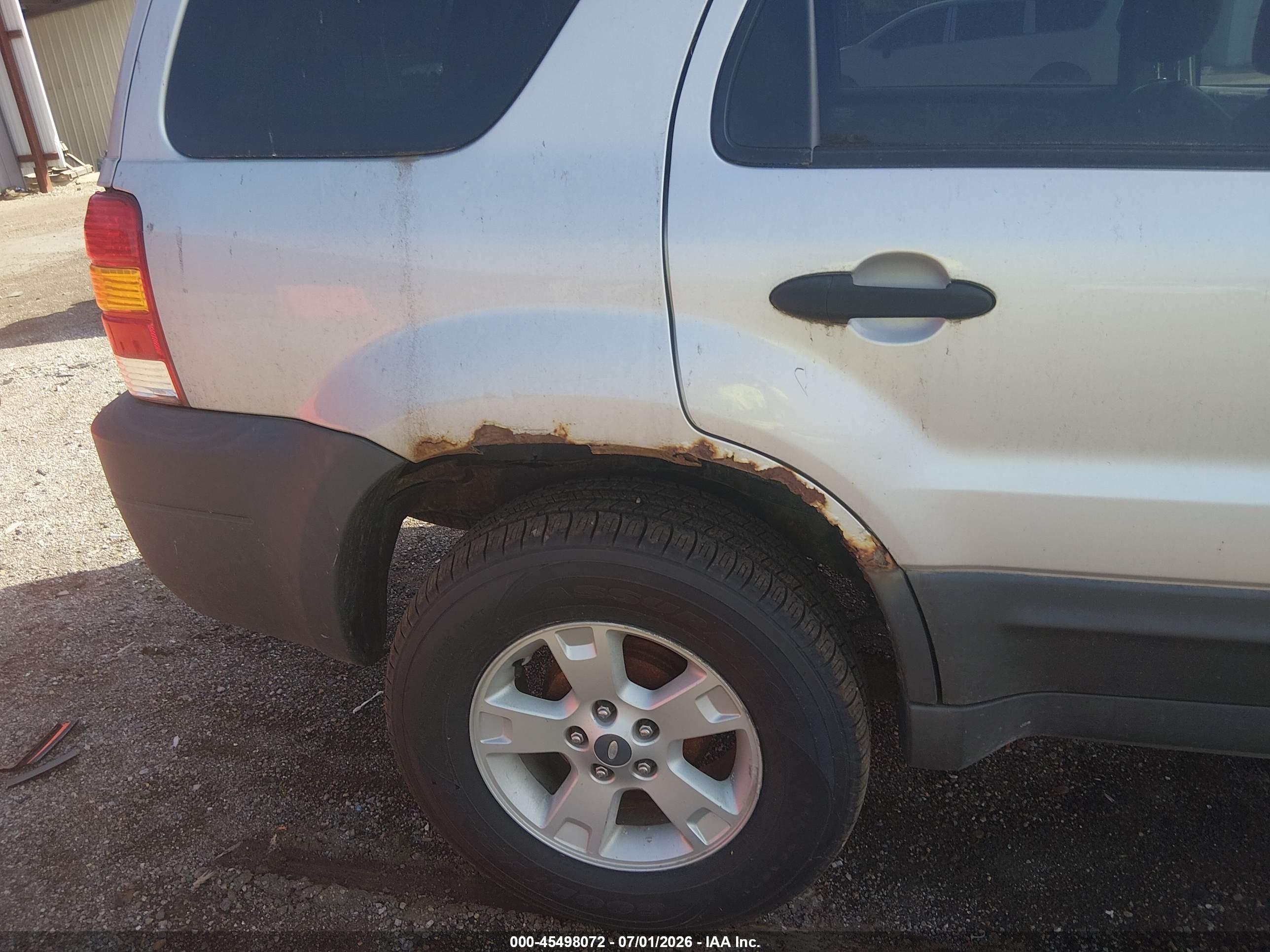 2005 Ford Escape Xlt Silver vin: 1FMCU03195KD85264