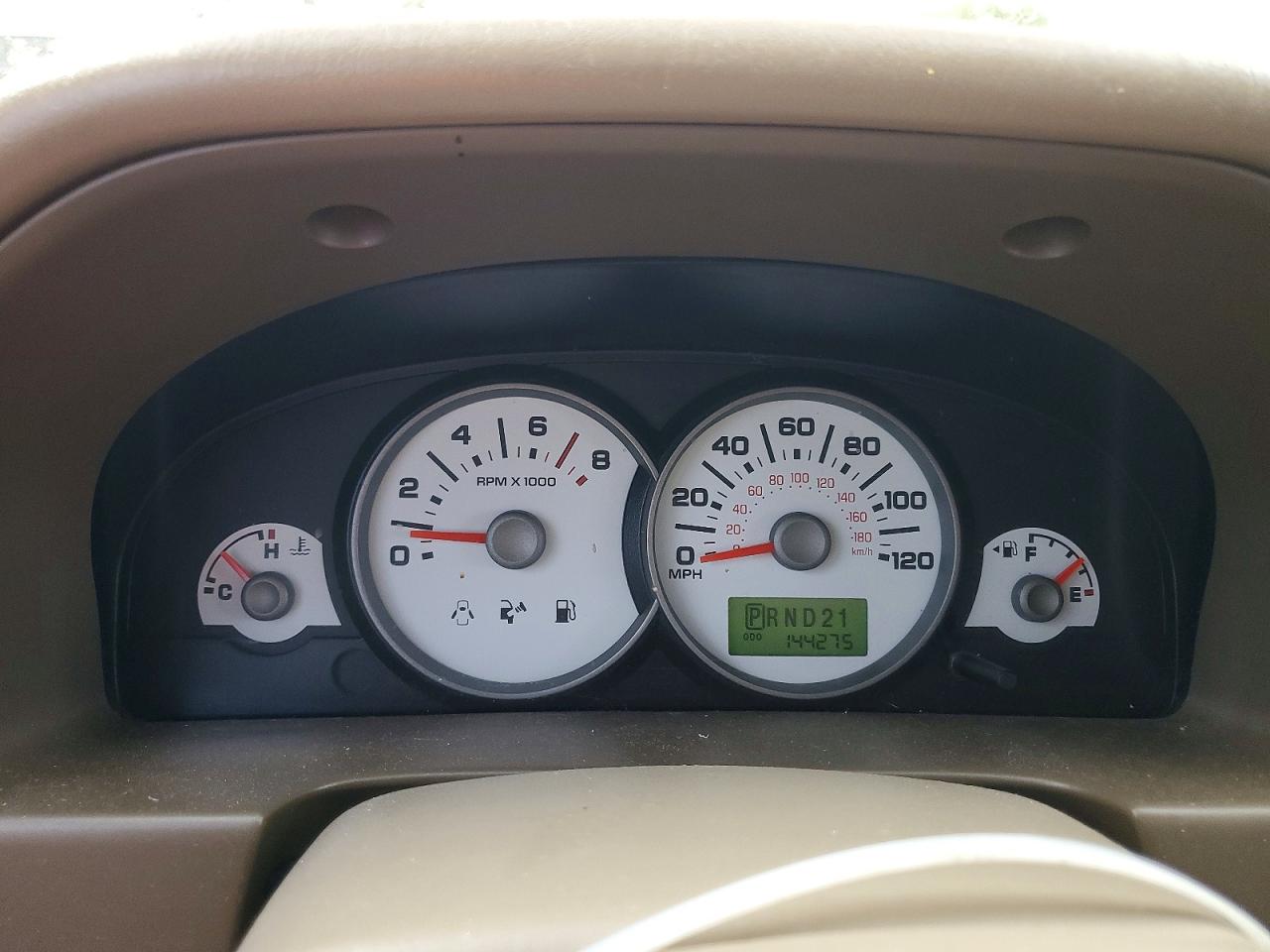 2005 Ford Escape Xlt Silver vin: 1FMCU03195KE49111