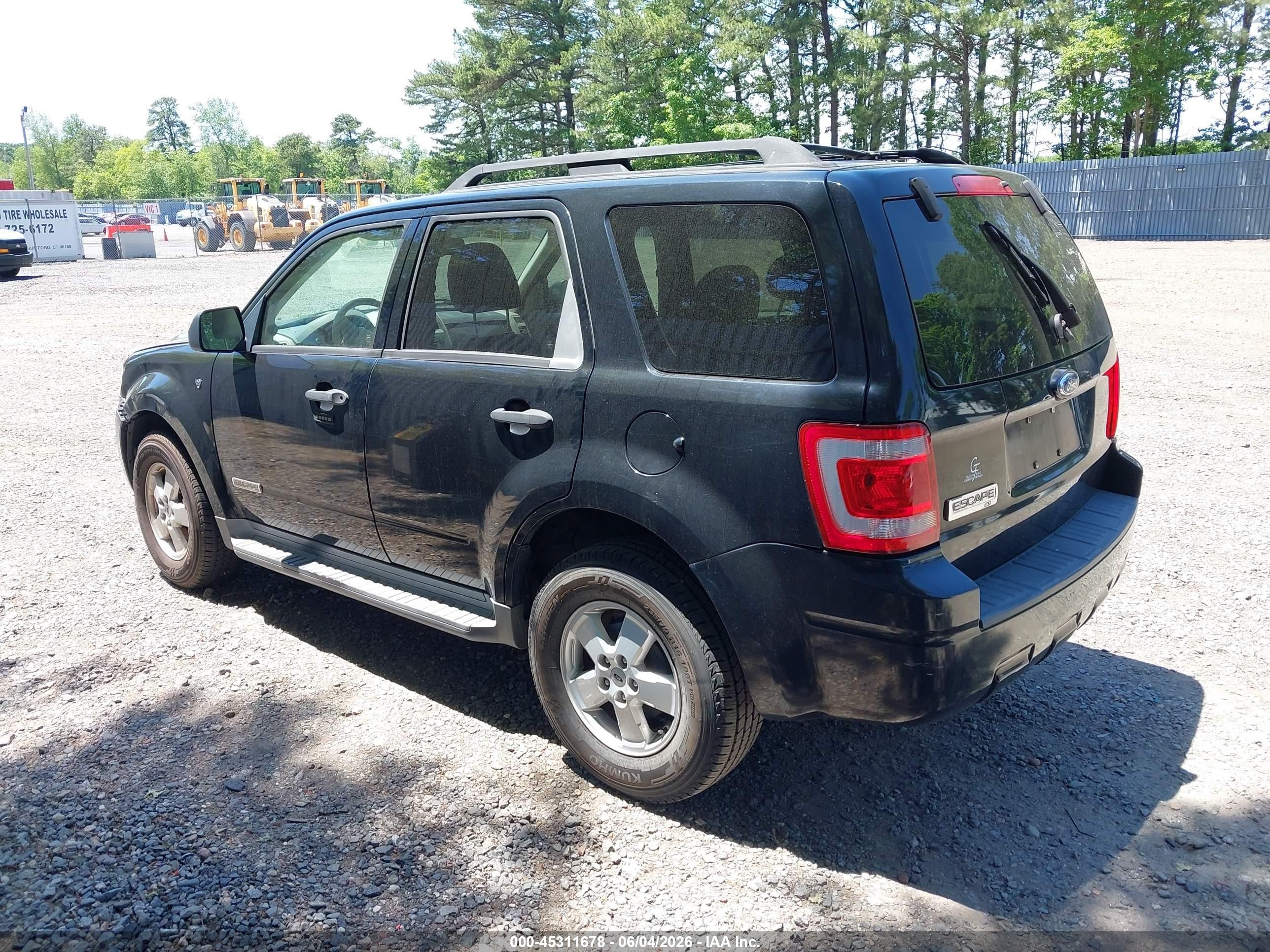 2008 Ford Escape Xlt Черный vin: 1FMCU03198KA59811