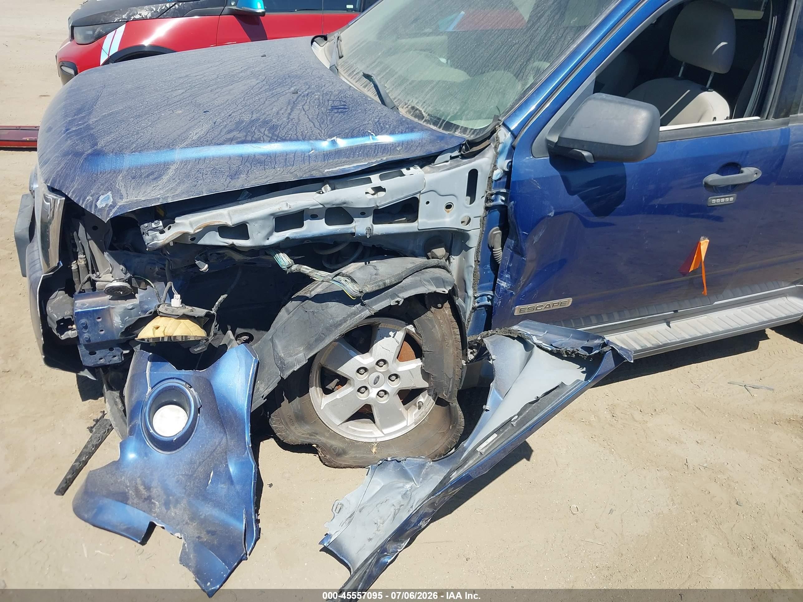 2008 Ford Escape Xlt Blue vin: 1FMCU03198KB42316