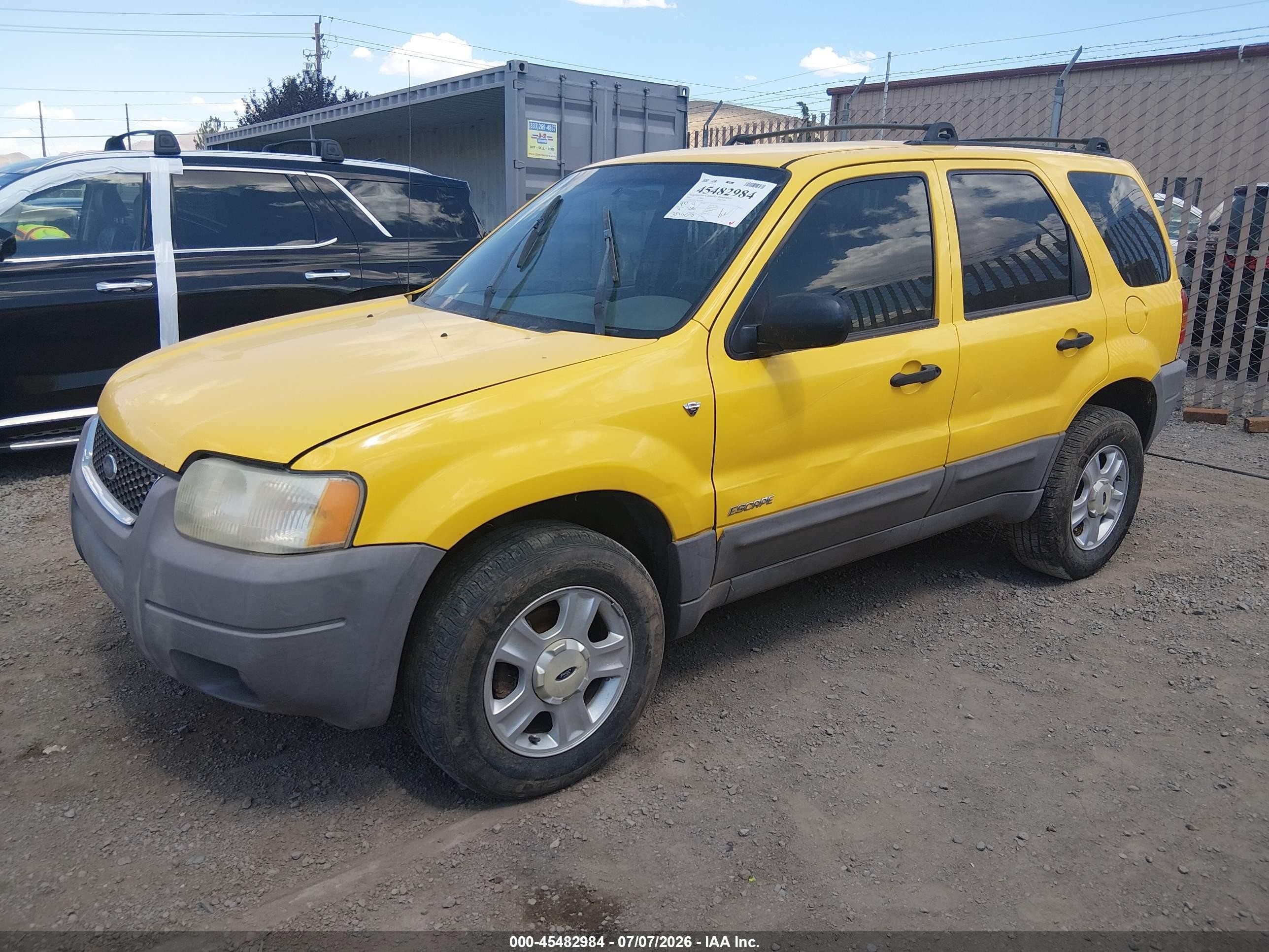 2002 Ford Escape Xlt Yellow vin: 1FMCU031X2KC60821