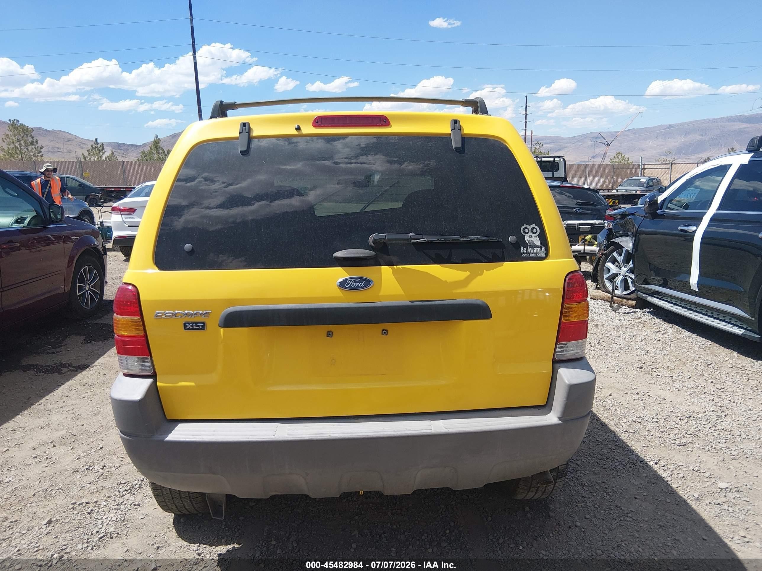 2002 Ford Escape Xlt Yellow vin: 1FMCU031X2KC60821