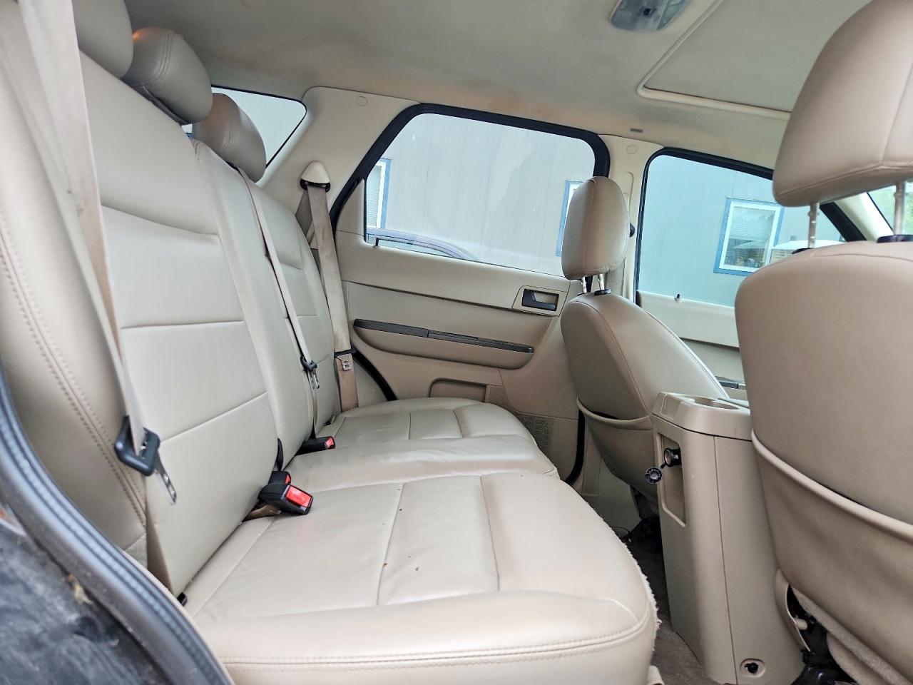 2008 Ford Escape Xlt Black vin: 1FMCU031X8KA78173