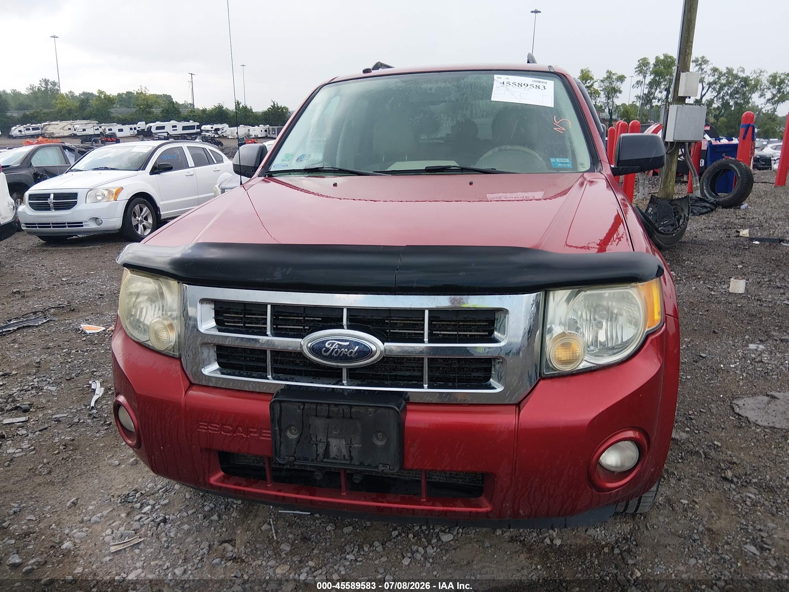 2008 Ford Escape Xlt Red vin: 1FMCU031X8KD49040