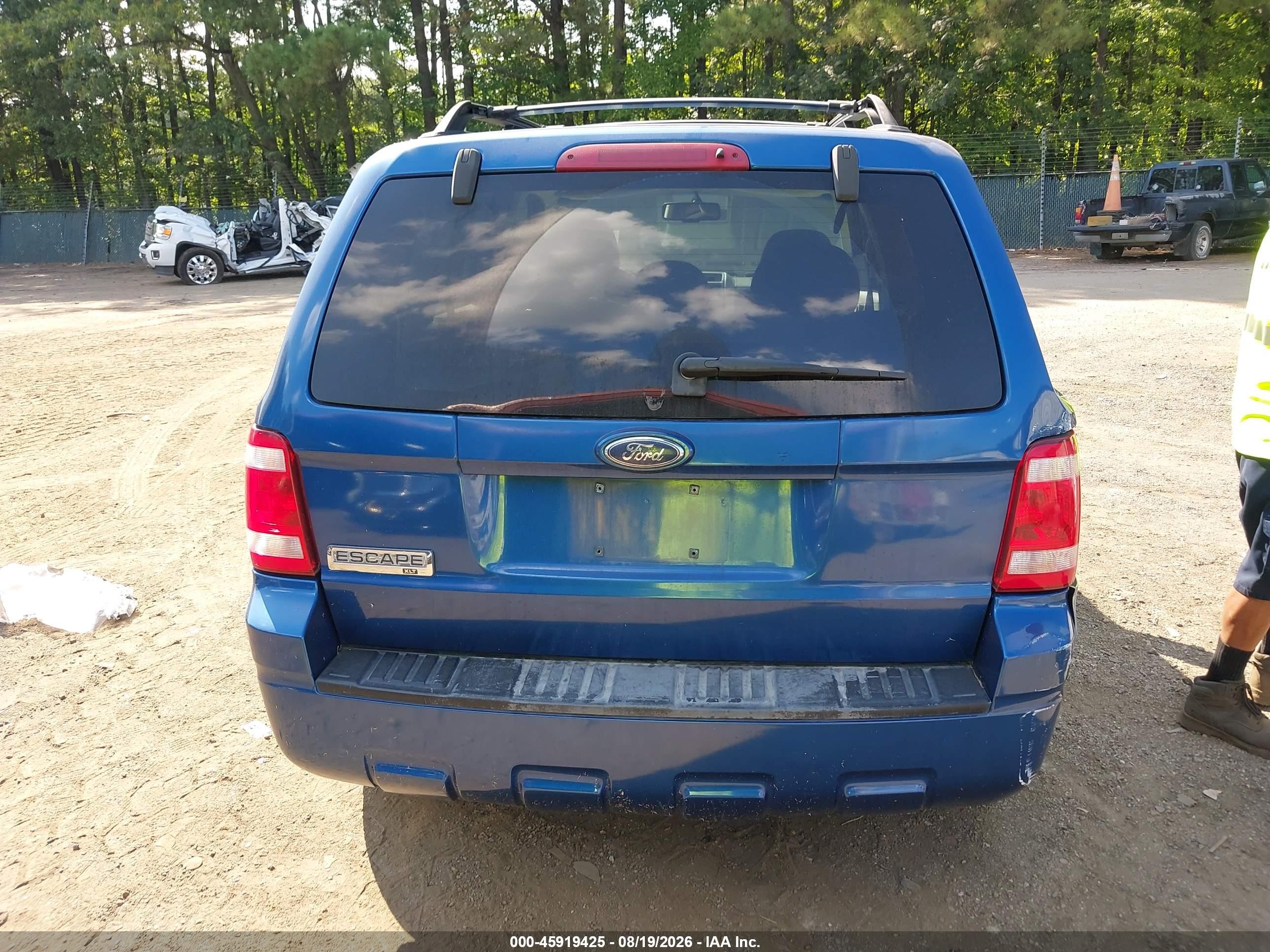 2008 Ford Escape Xlt Blue vin: 1FMCU031X8KE51454