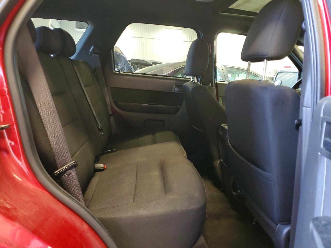2009 Ford Escape Xlt Burgundy vin: 1FMCU03709KB64839