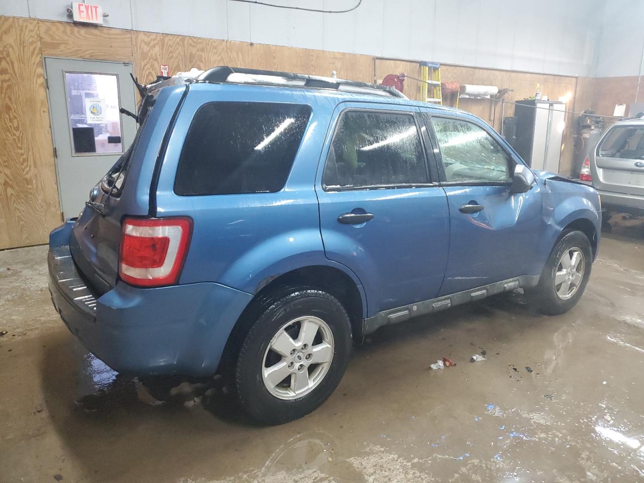 2009 Ford Escape Xlt Blue vin: 1FMCU03709KC65881