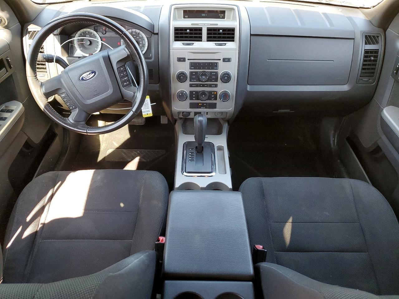 2009 Ford Escape Xlt Black vin: 1FMCU03719KA03612