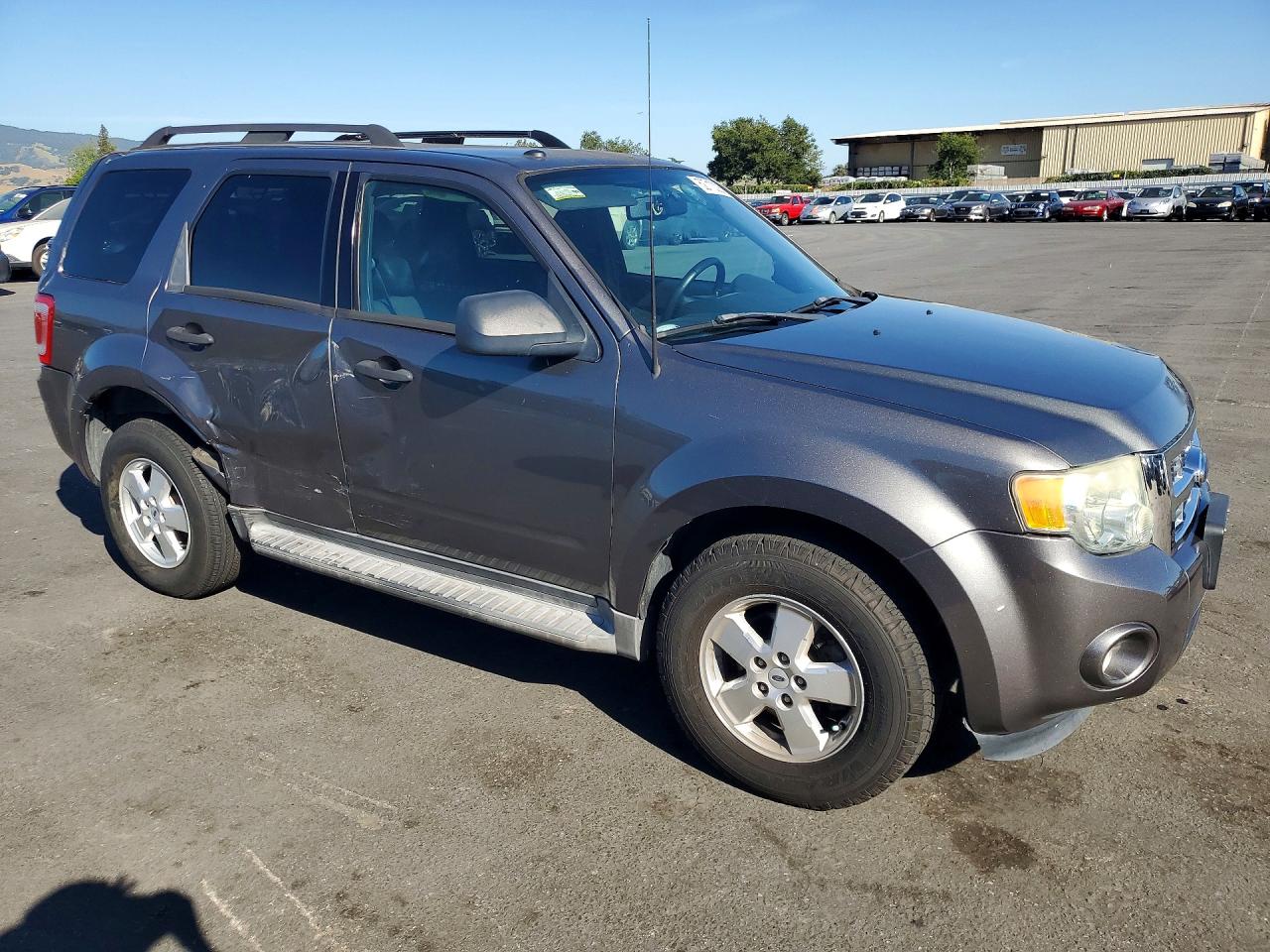 2009 Ford Escape Xlt Gray vin: 1FMCU03719KB19957