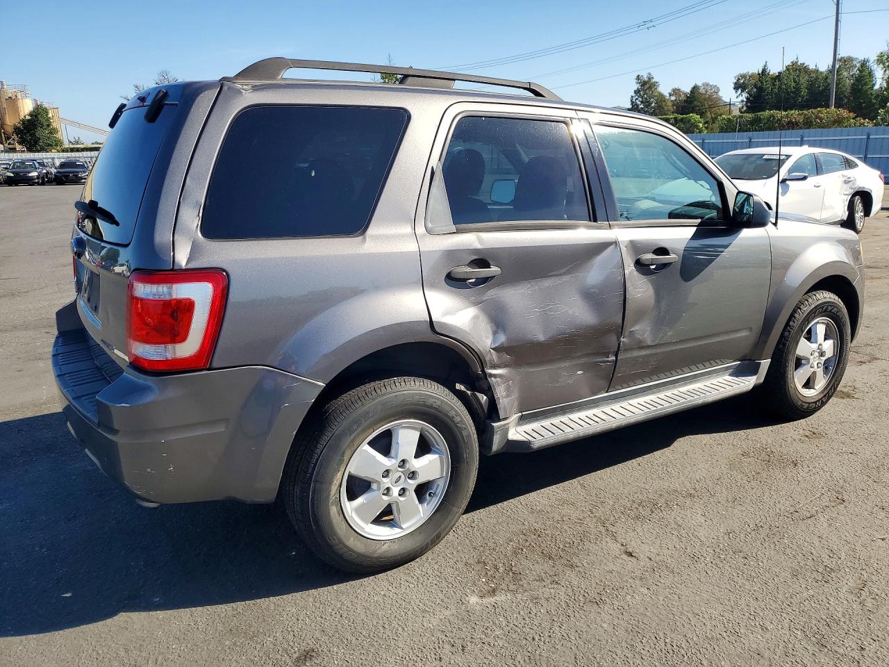 2009 Ford Escape Xlt Gray vin: 1FMCU03719KB19957