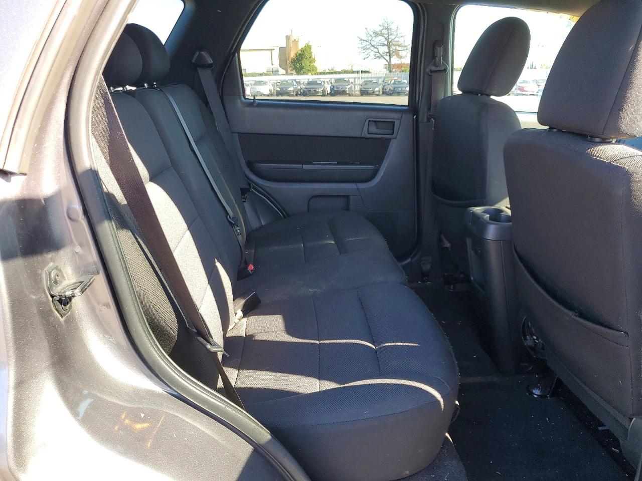 2009 Ford Escape Xlt Gray vin: 1FMCU03719KB19957