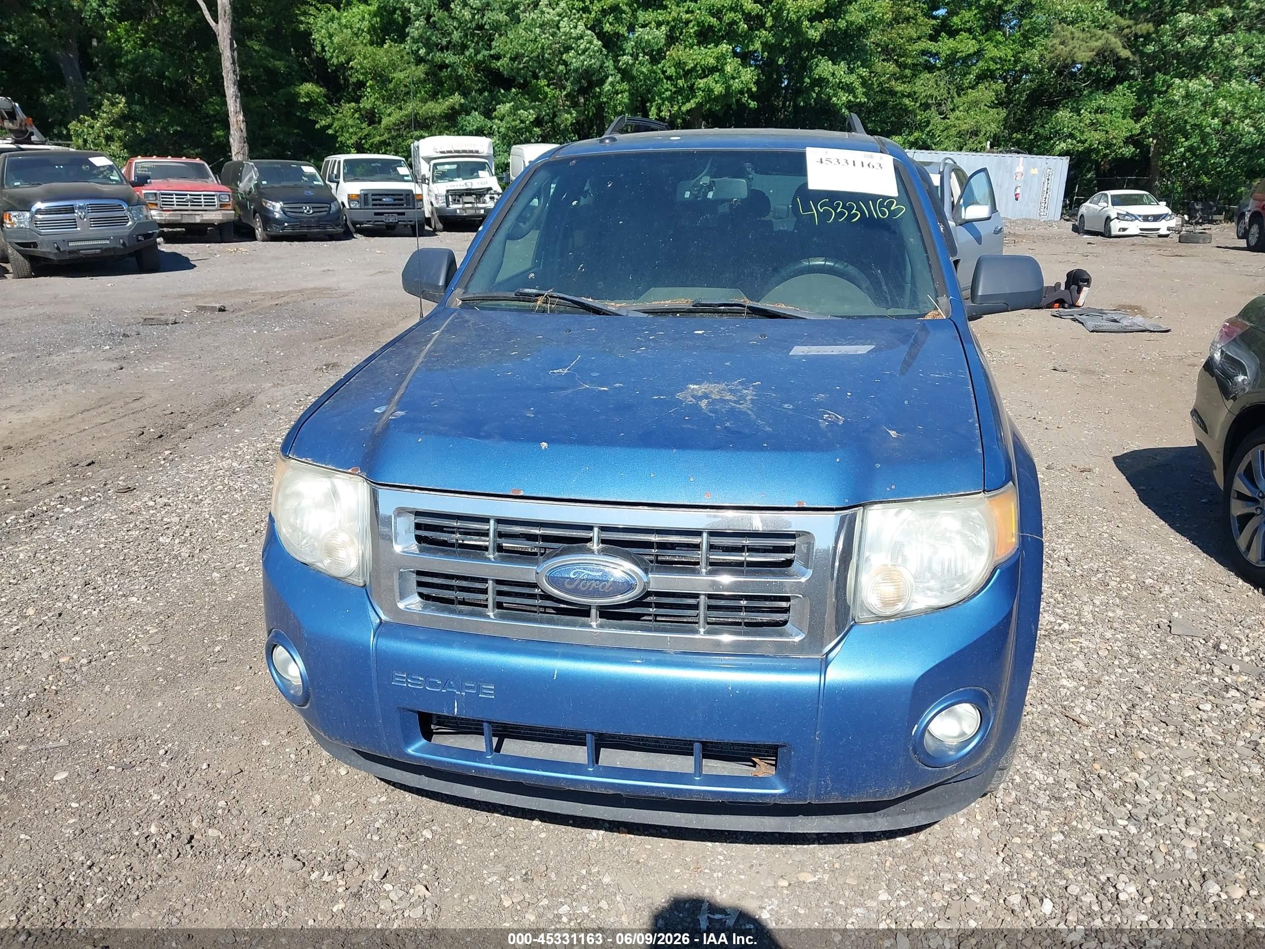 2009 Ford Escape Xlt Blue vin: 1FMCU03719KB28402