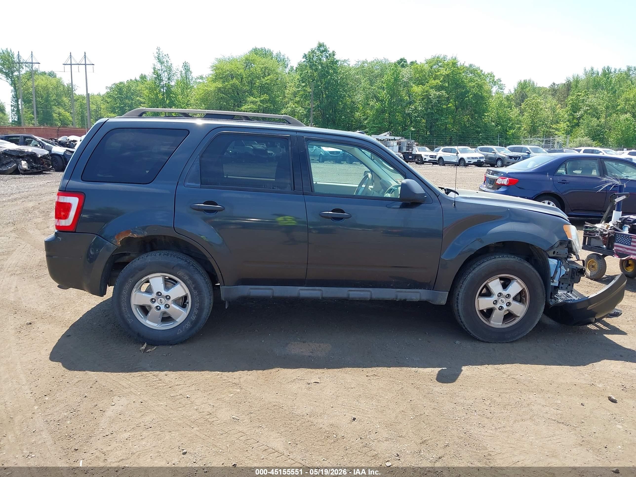 2009 Ford Escape Xlt Gray vin: 1FMCU03719KD00119
