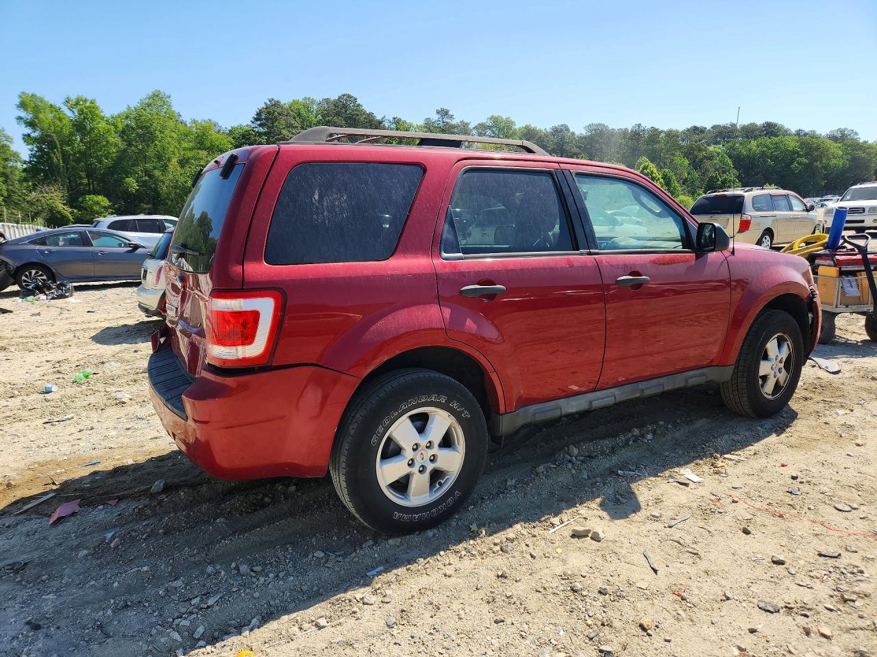 2009 Ford Escape Xlt Red vin: 1FMCU03729KC03334
